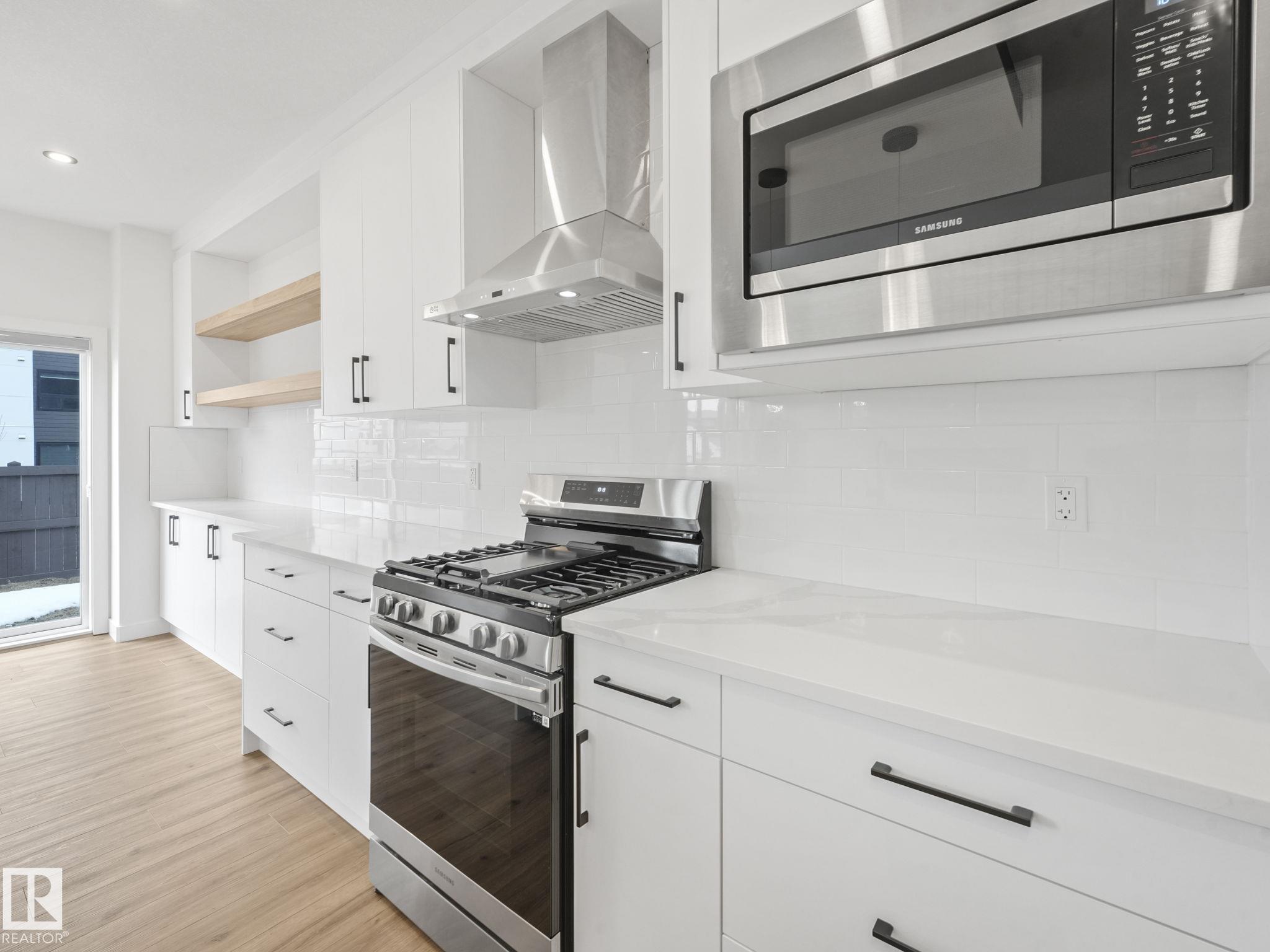 Photo 20 at 2423 205 Street NW, The Uplands, Edmonton