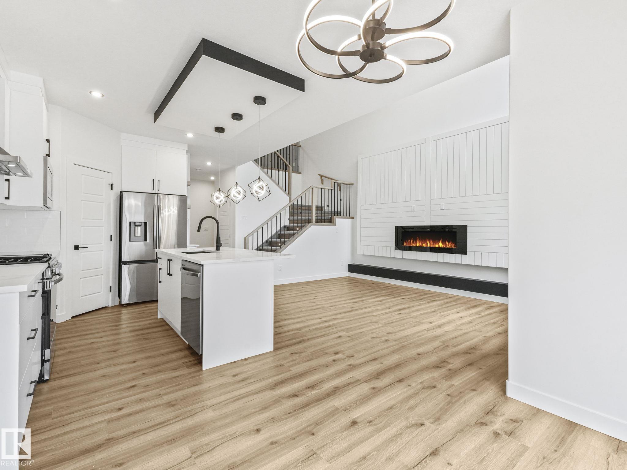 Photo 24 at 2423 205 Street NW, The Uplands, Edmonton