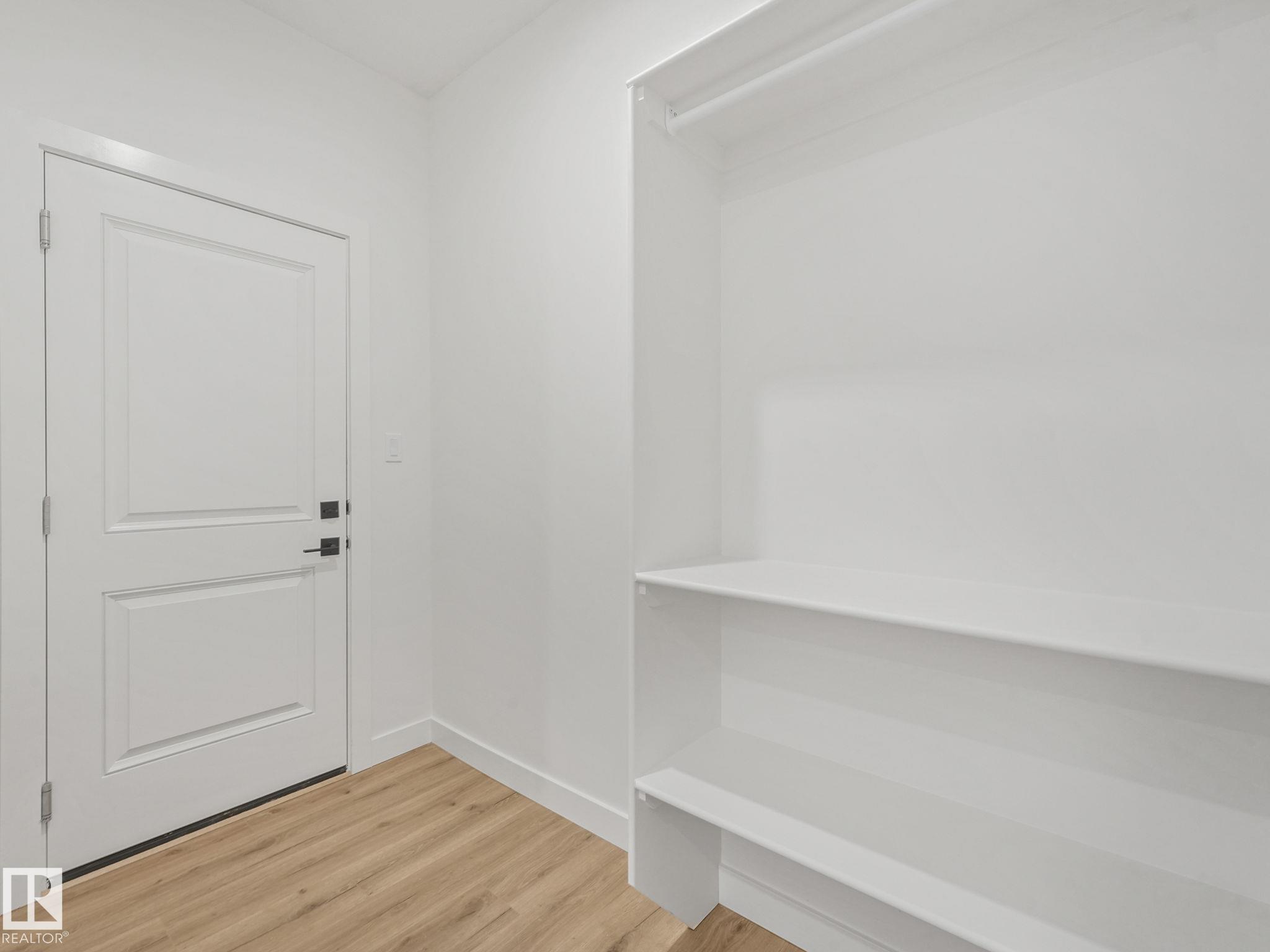 Photo 10 at 2423 205 Street NW, The Uplands, Edmonton