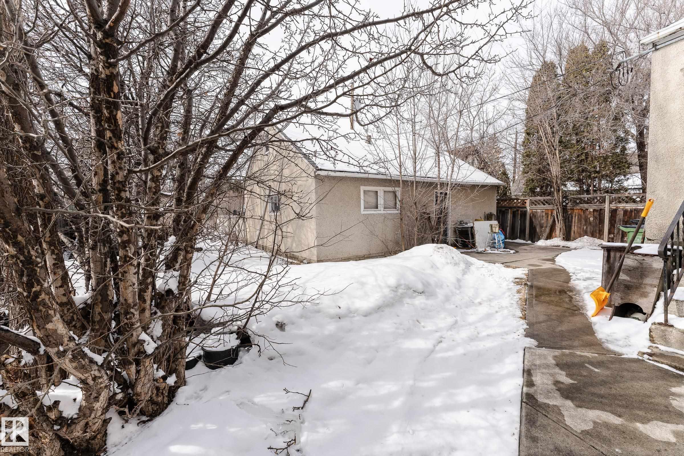 Picture for 10986 132 ST NW