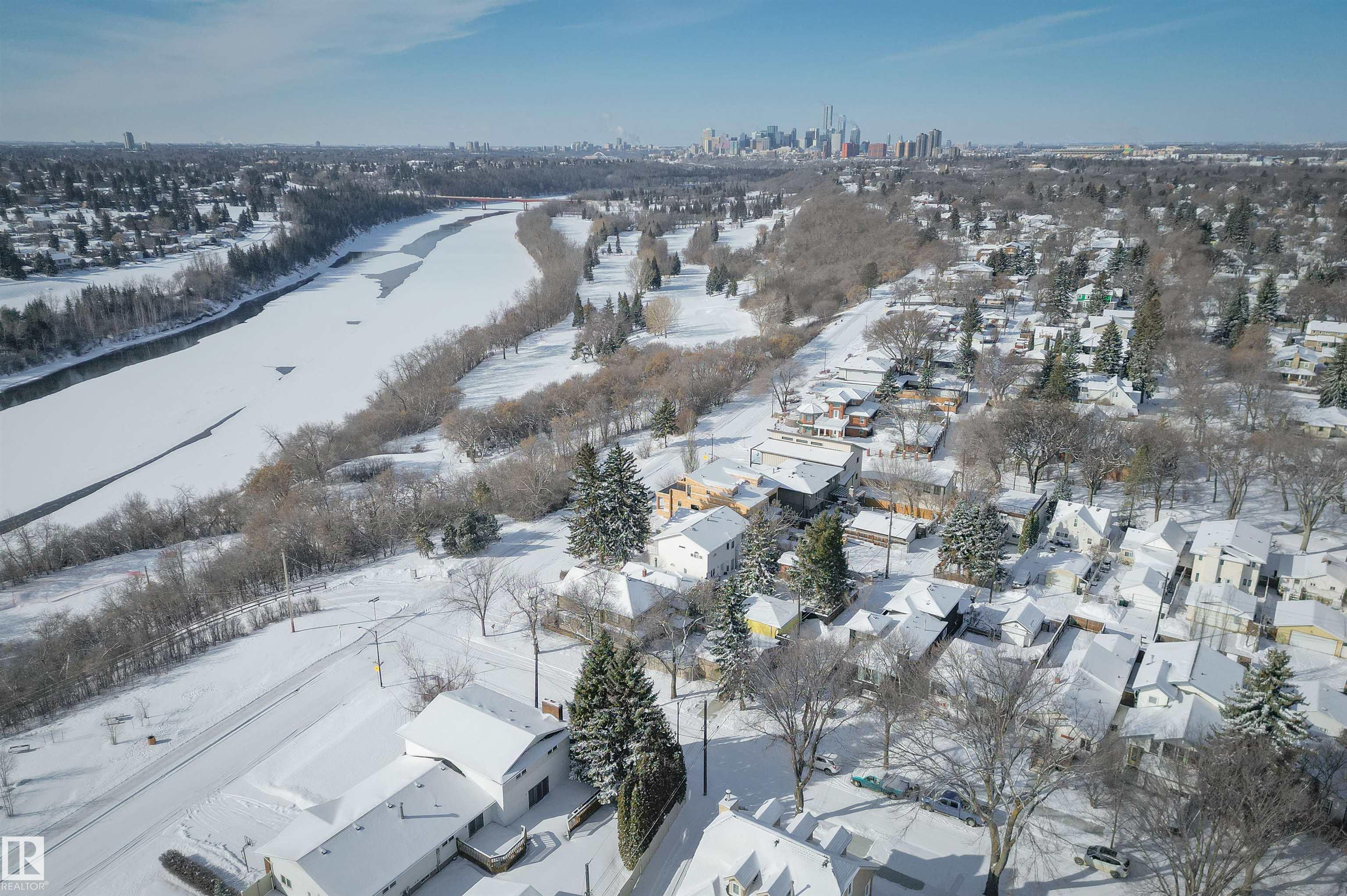 Photo 57 at 11116 52 Street NW, Highlands, Edmonton