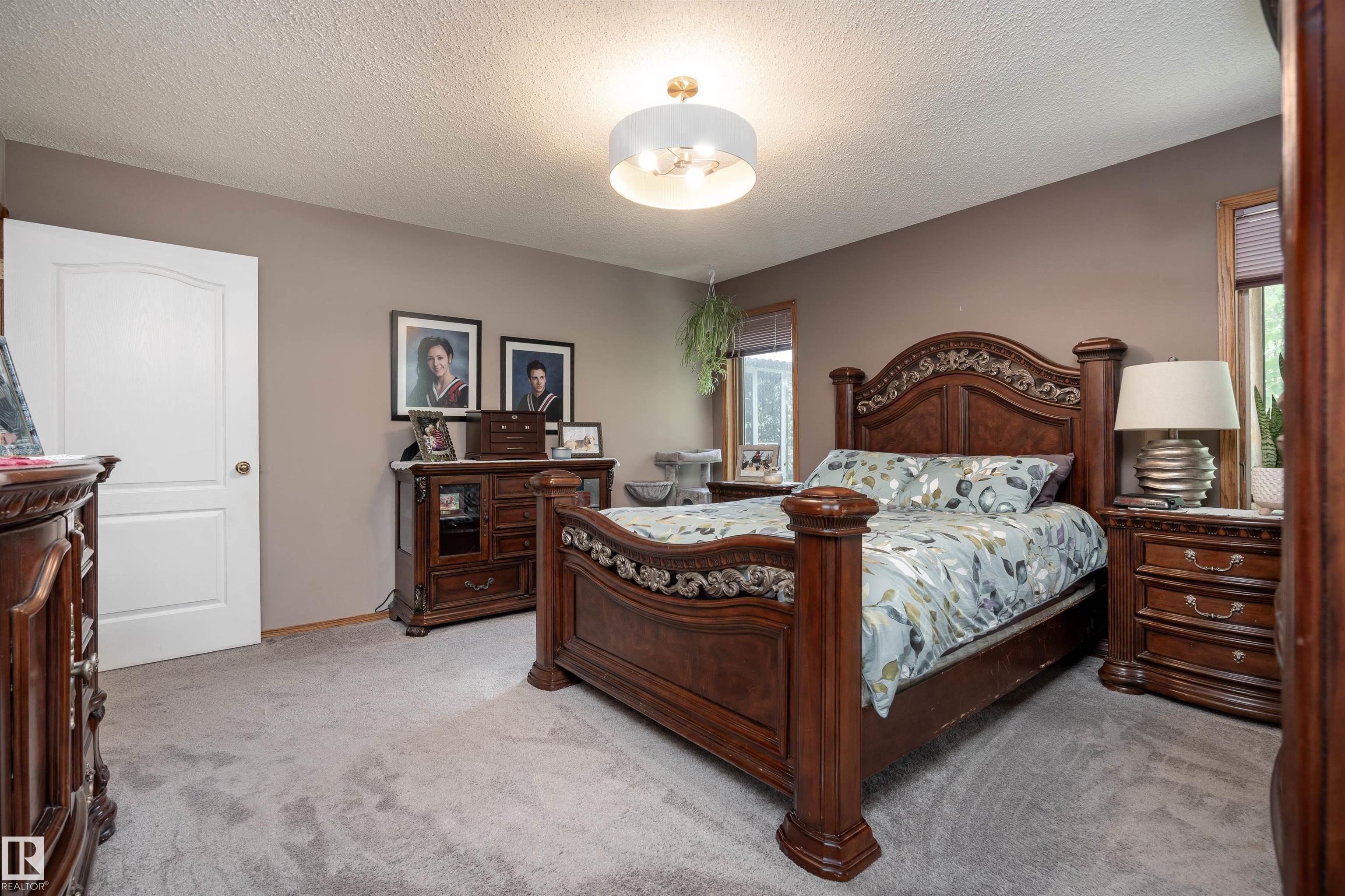 Photo 16 at 54224 Rge Road 245, Glenview Acres, Rural Sturgeon County