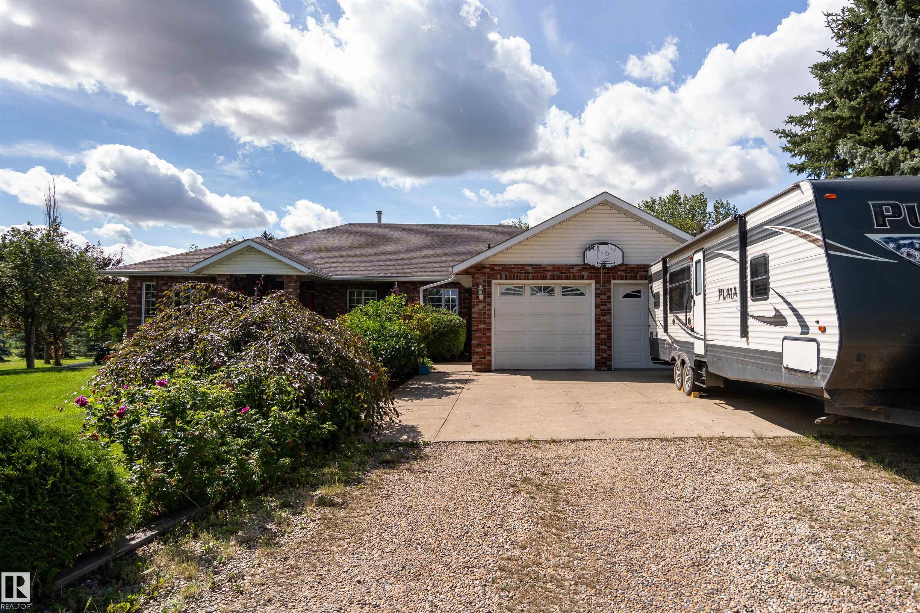 Photo 60 at 54224 Rge Road 245, Glenview Acres, Rural Sturgeon County