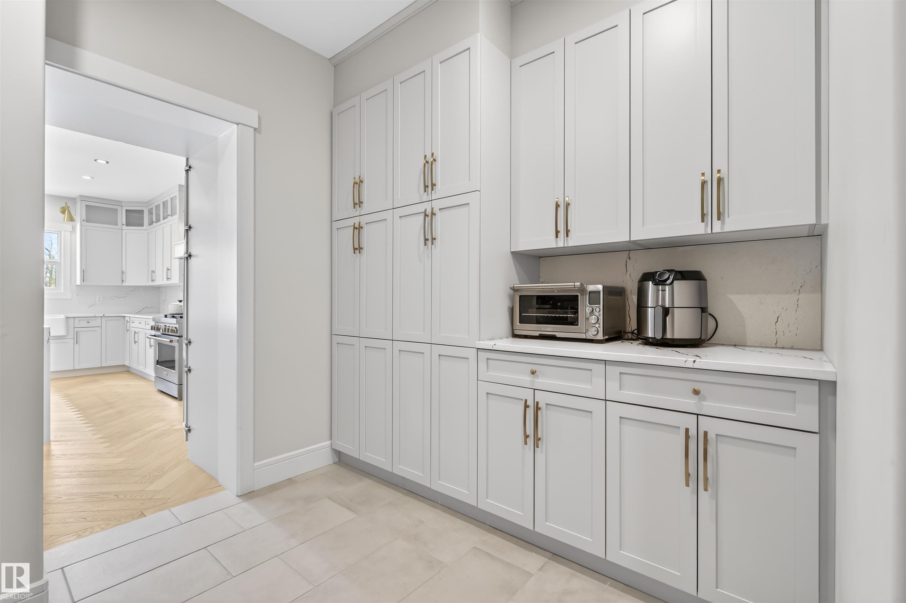 Photo 15 at 20320 29 Avenue NW, The Uplands, Edmonton