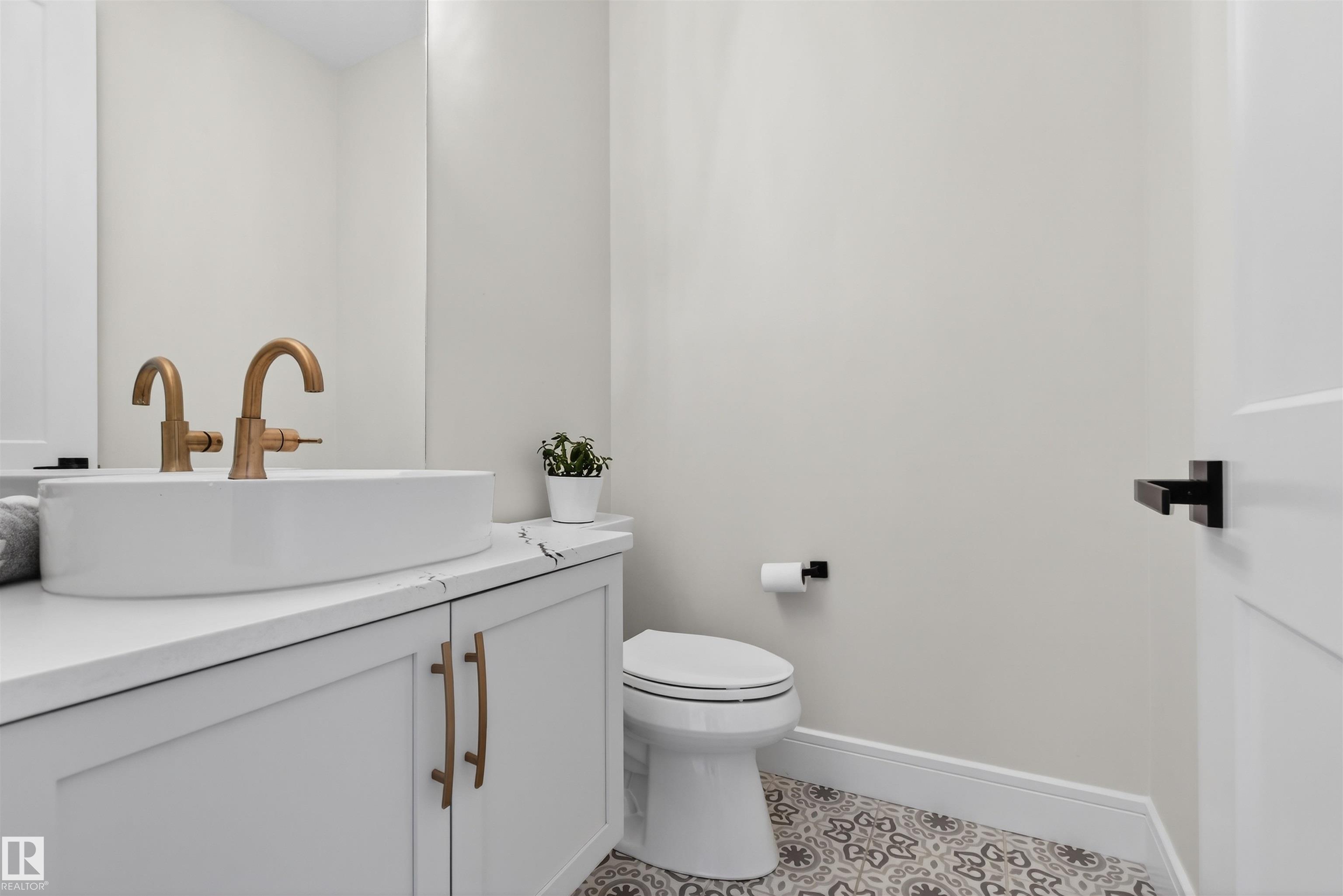 Photo 19 at 20320 29 Avenue NW, The Uplands, Edmonton