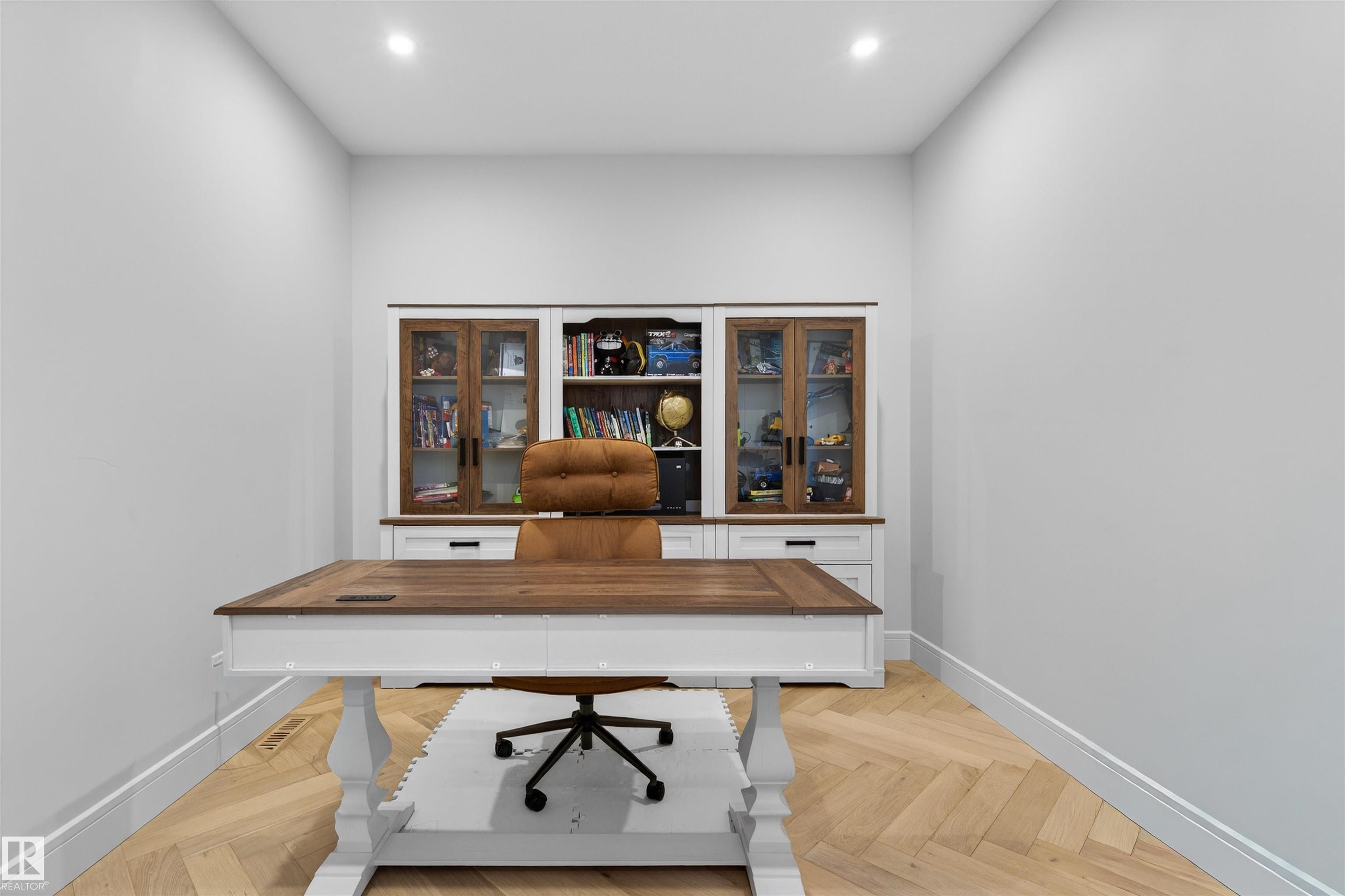 Photo 21 at 20320 29 Avenue NW, The Uplands, Edmonton