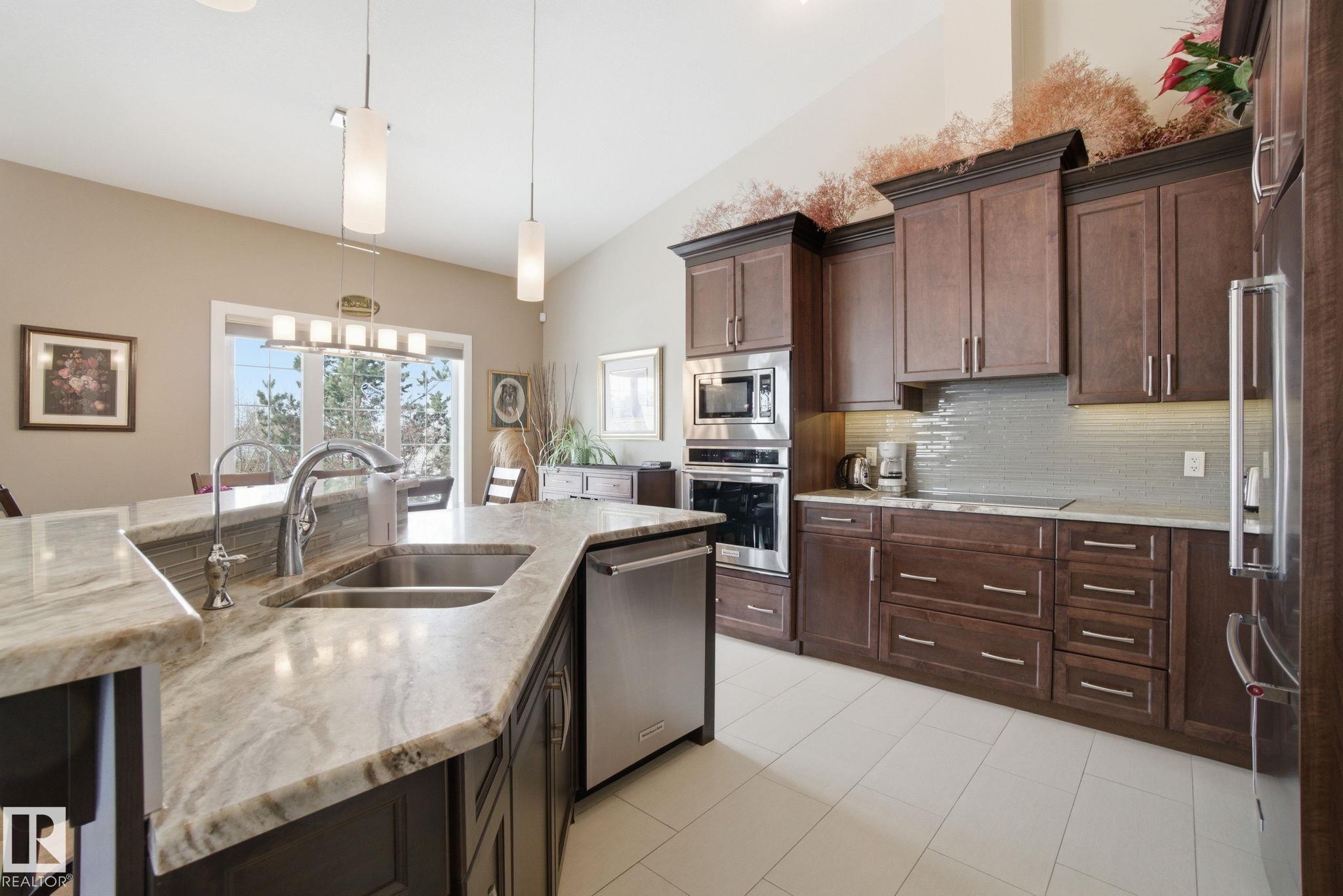 https://zimg.paragon.ice.com/ParagonImages/Property/PM/RAE/225392487/16/0/0/d61a5ebd198f2fa996f265711c787dd6/1/717fe9429a39329a926c1bb406798d7c/225392487-997f8abd-de03-4622-82b3-3b8beef92259.JPG