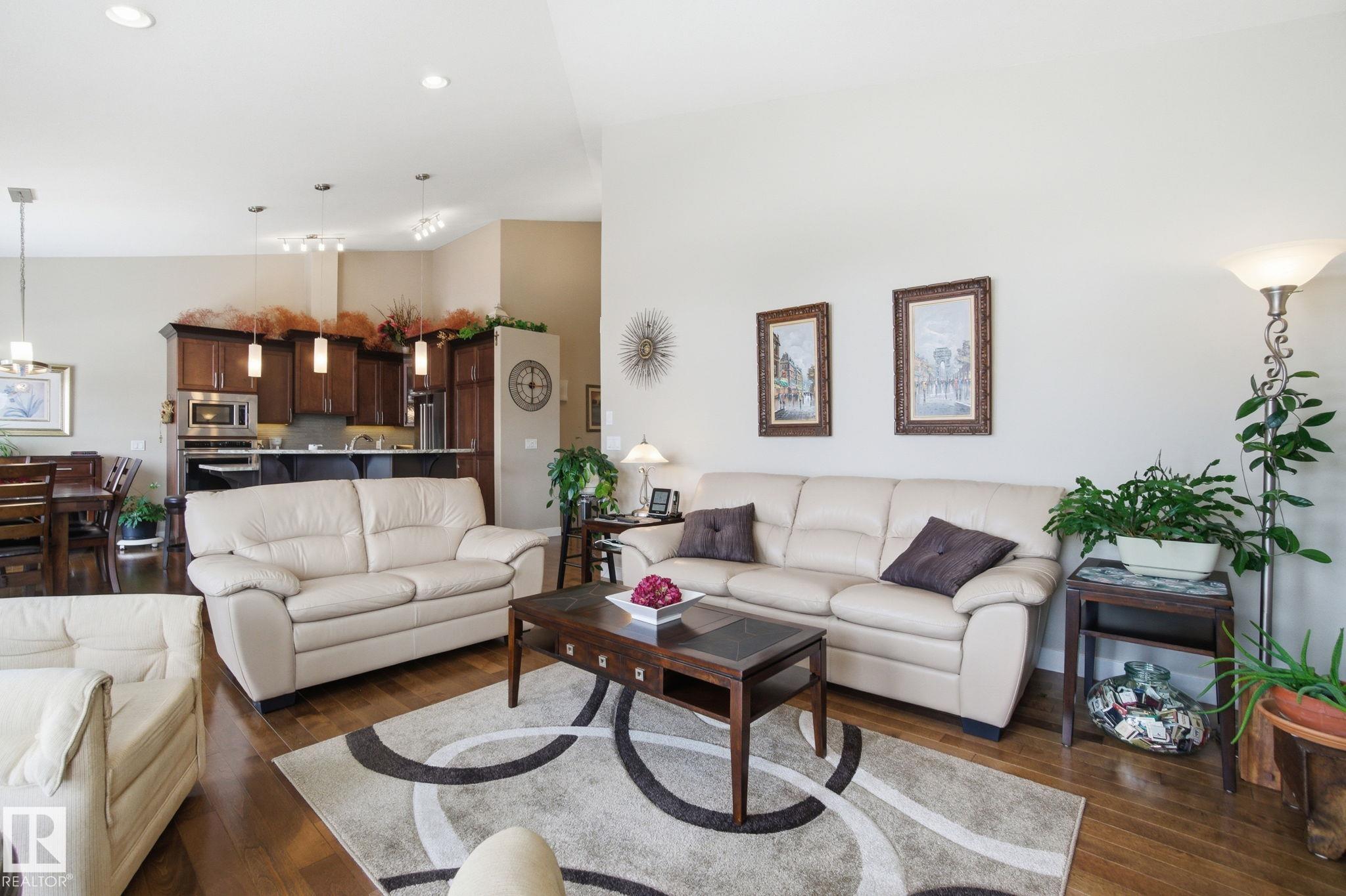 Photo 8 at 16 - 3090 Cameron Heights Way NW, Cameron Heights, Edmonton