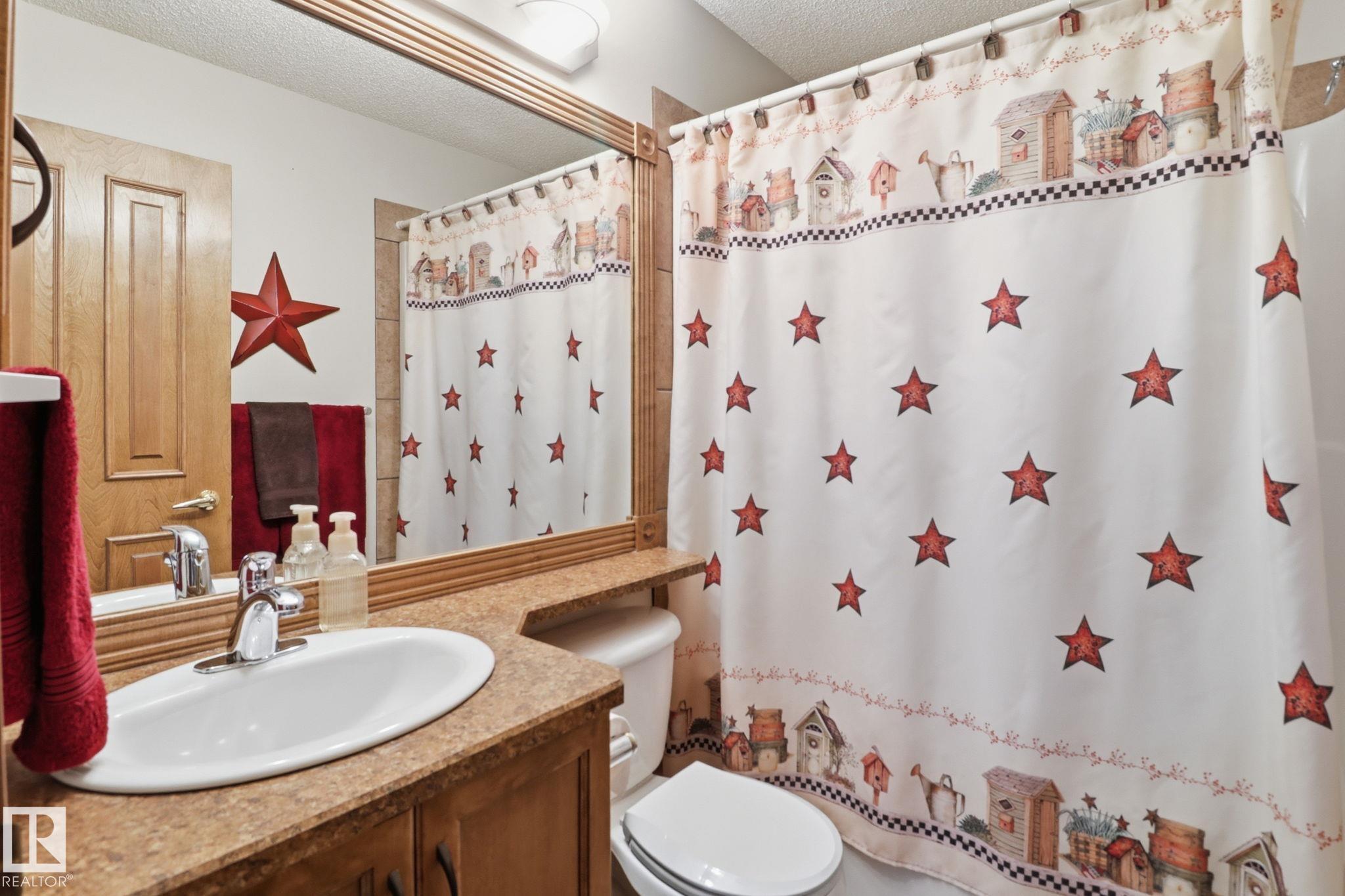 Photo 11 at 5 Richelieu Place, Coloniale Estates, Beaumont