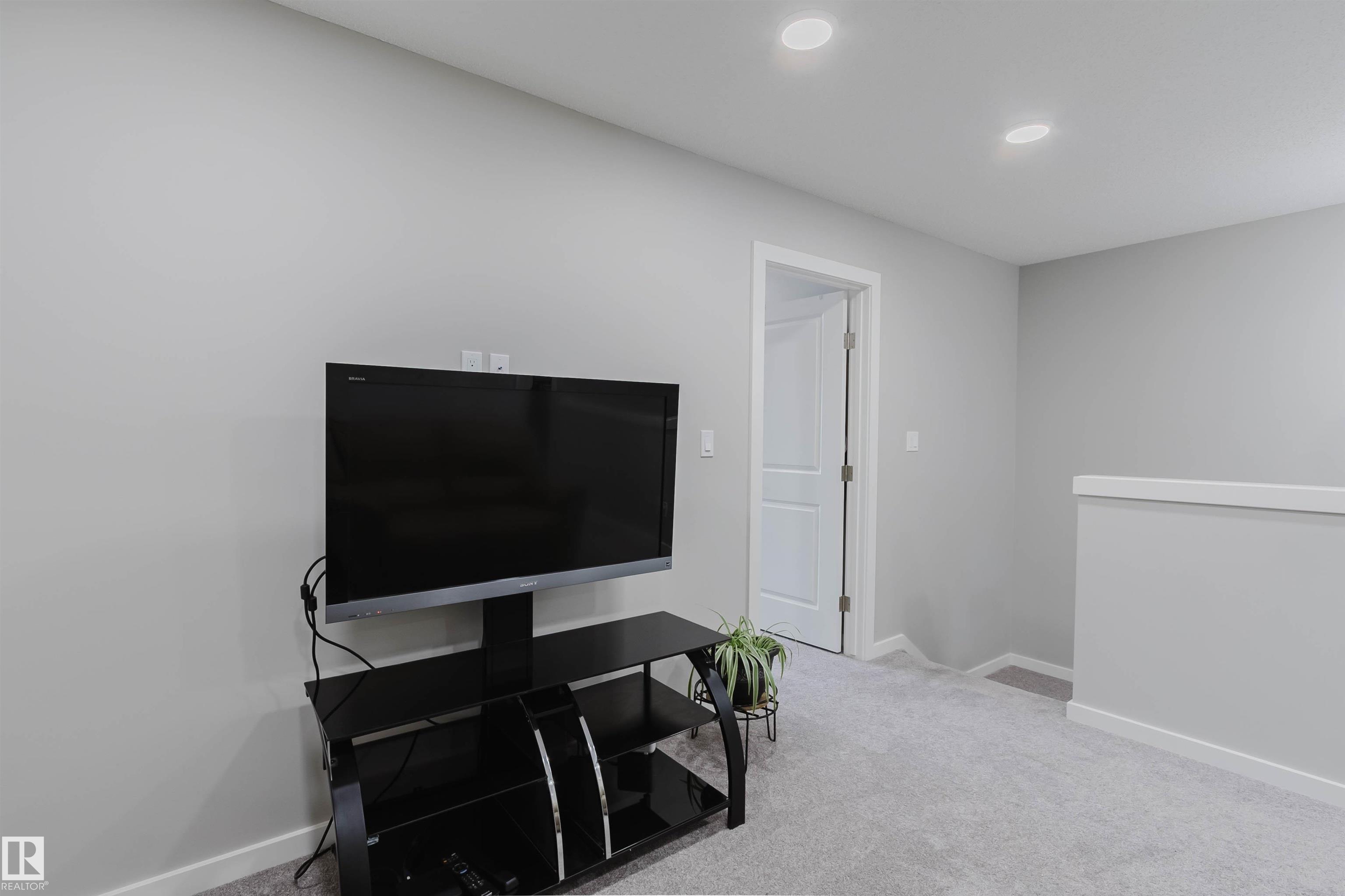 Photo 36 at 343 Edgemont Drive NW, Edgemont, Edmonton