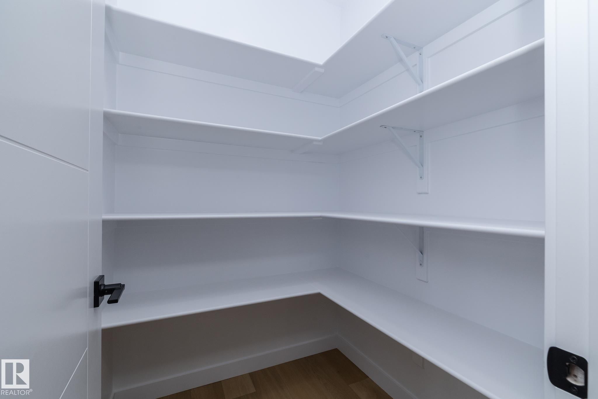 Photo 11 at 9811 106 Avenue, Morinville