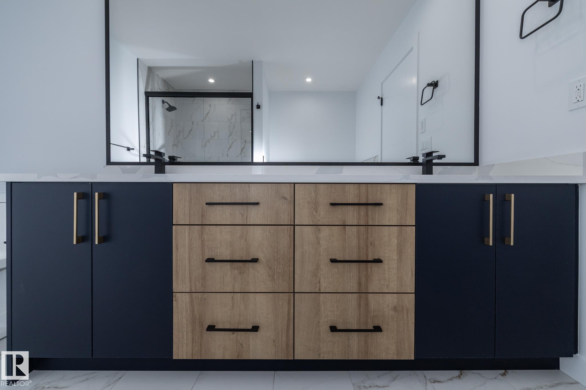 Photo 16 at 9811 106 Avenue, Morinville