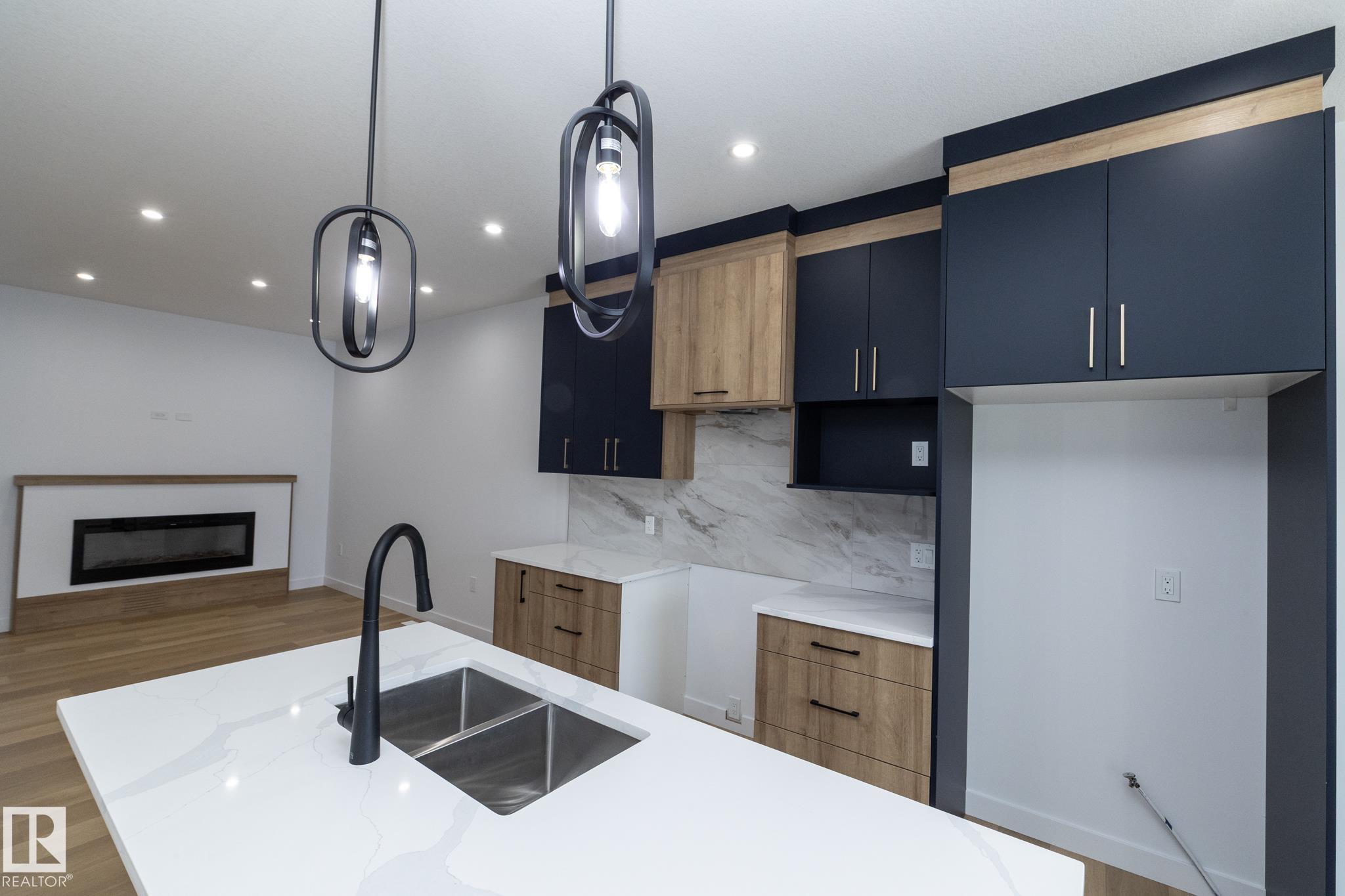 9811 106 Avenue, Morinville