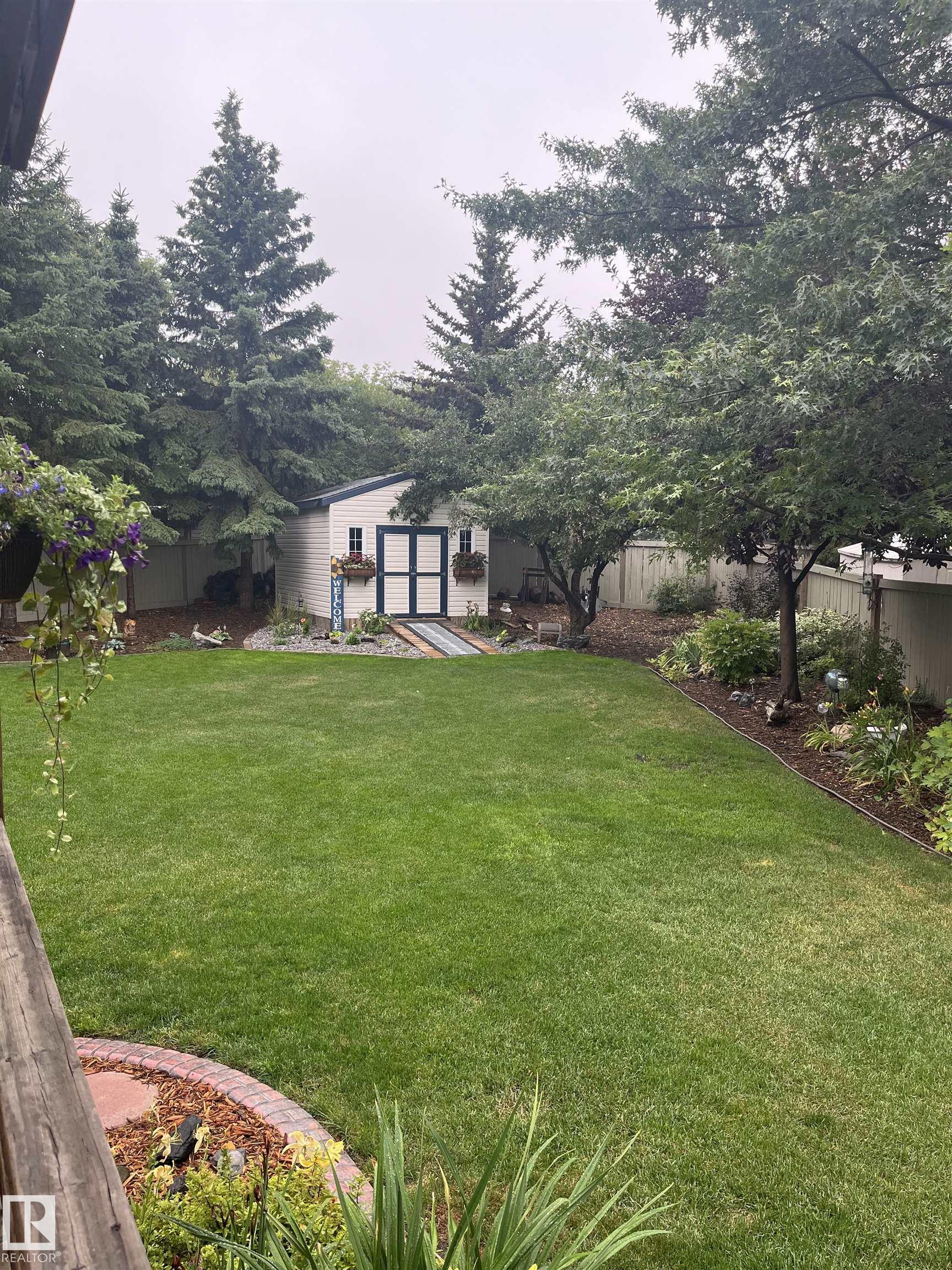 Photo 60 at 31 Lakewood Cove N, Lakewood, Spruce Grove