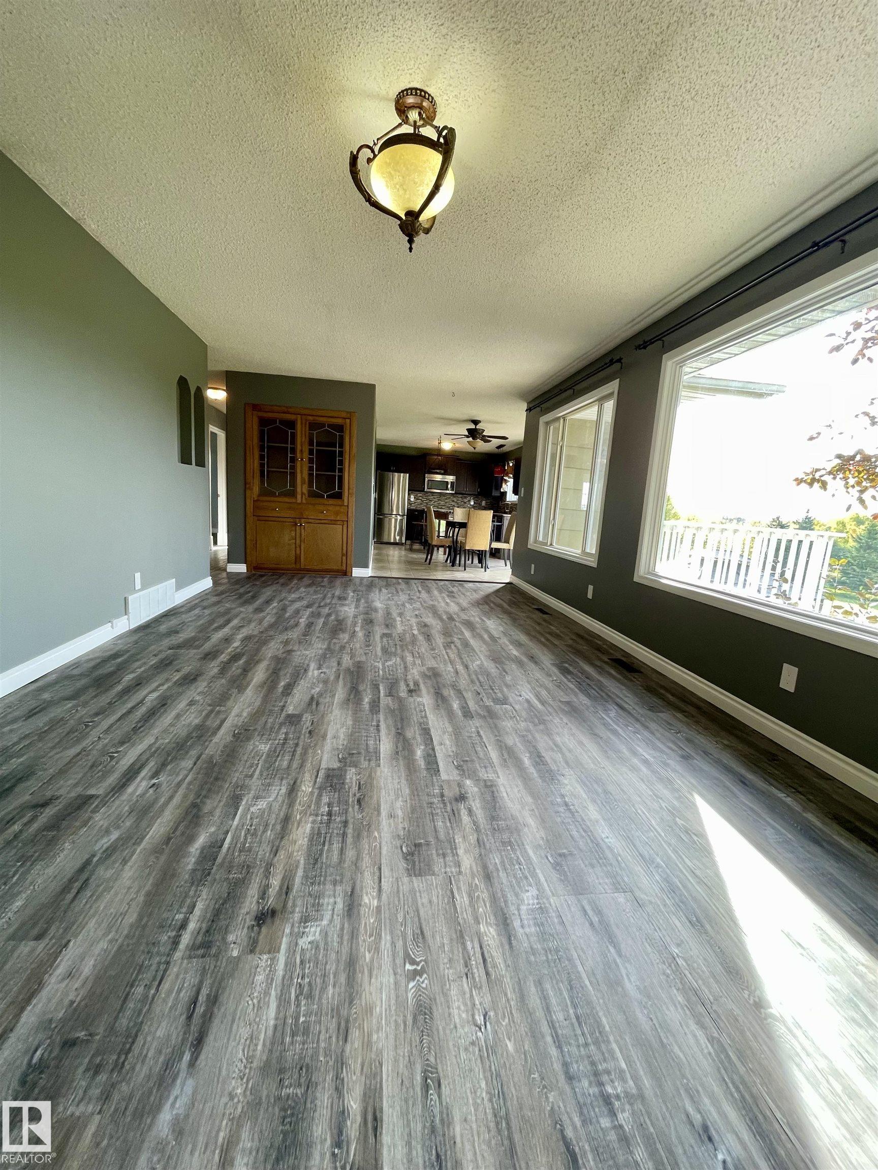 Photo 14 at 2401 Twp Road 524, Bergman Estates, Rural Parkland County