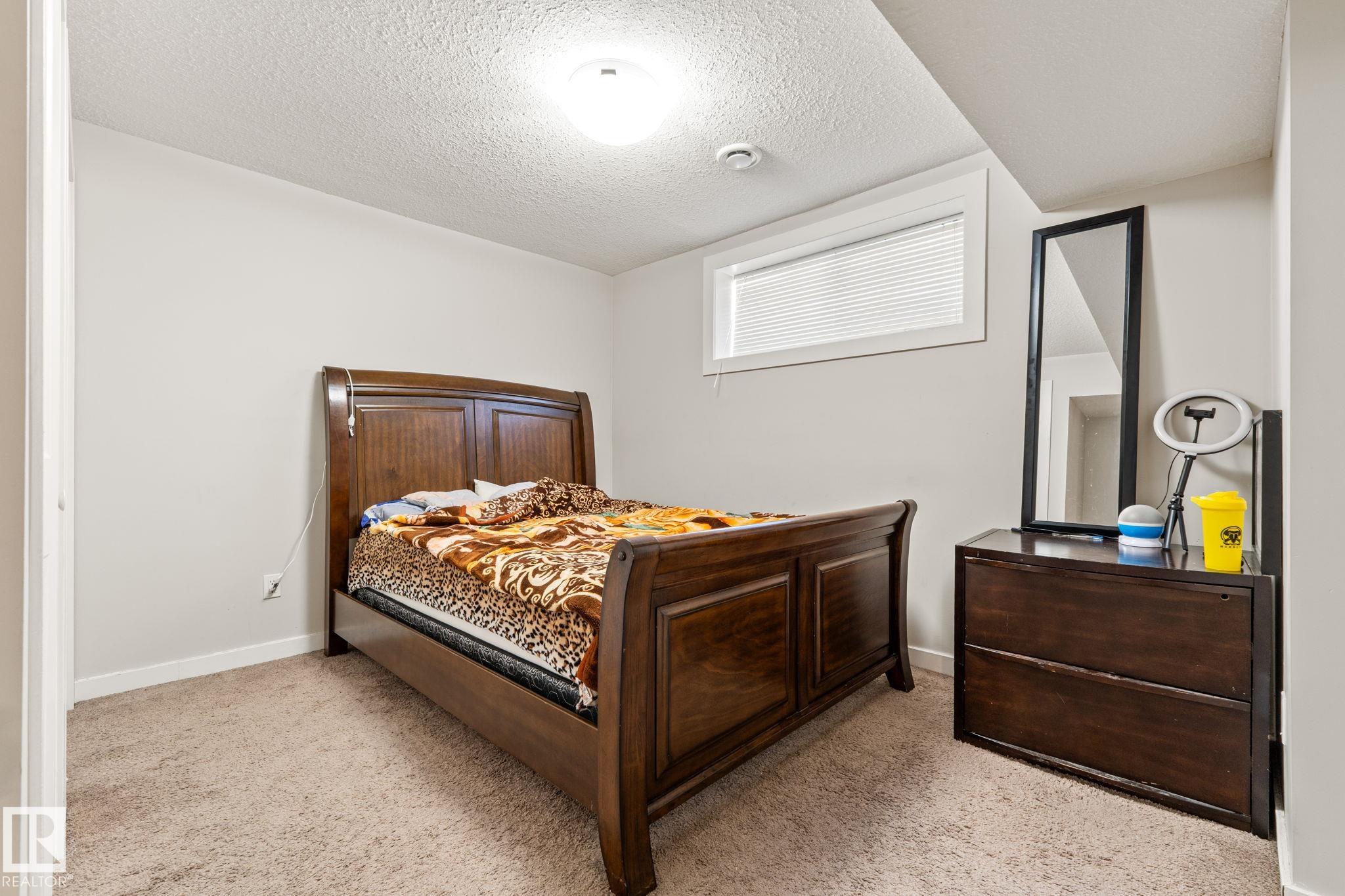 Photo 52 at 724 40 Avenue NW, Maple Crest, Edmonton