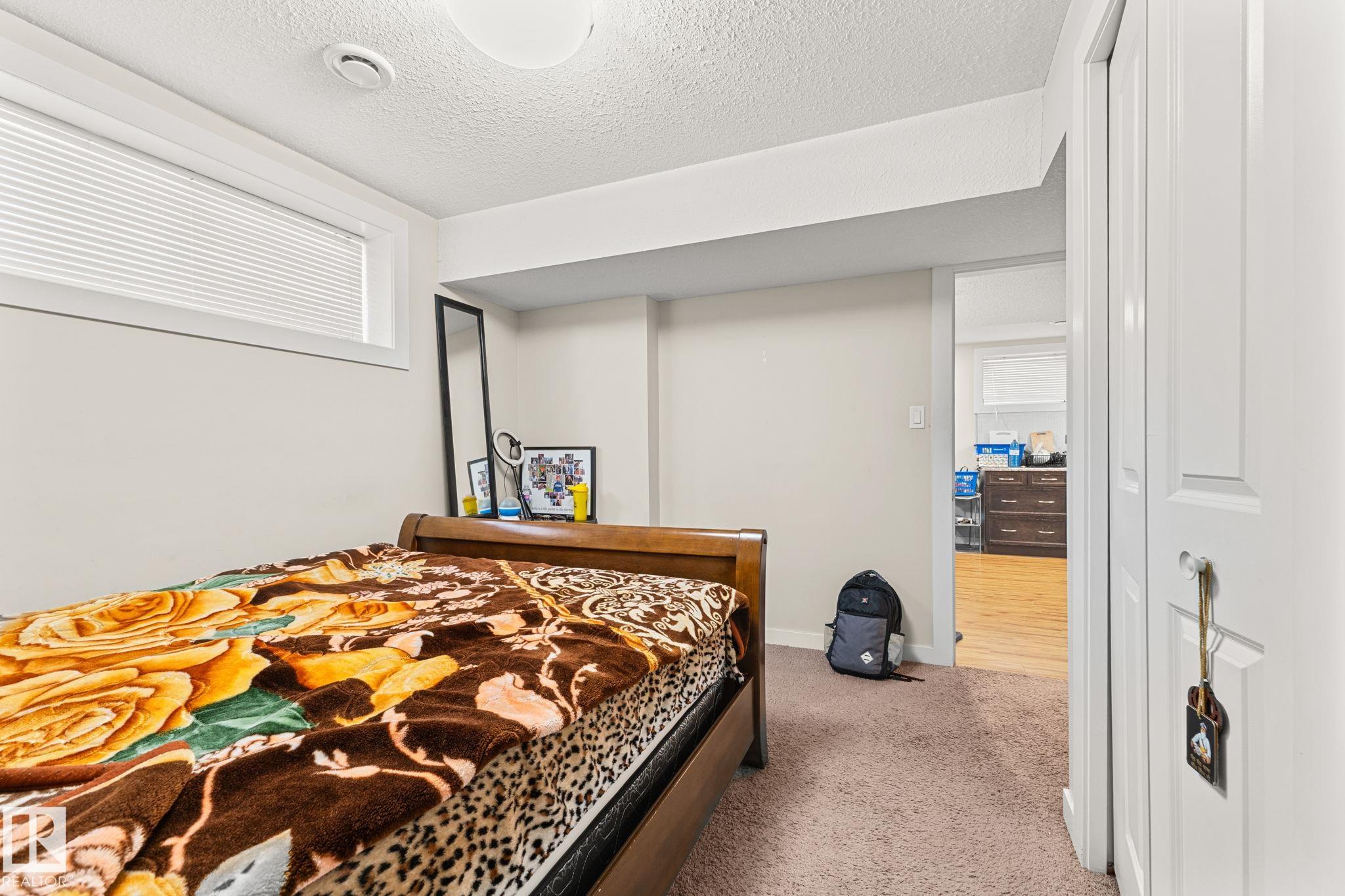 Photo 54 at 724 40 Avenue NW, Maple Crest, Edmonton