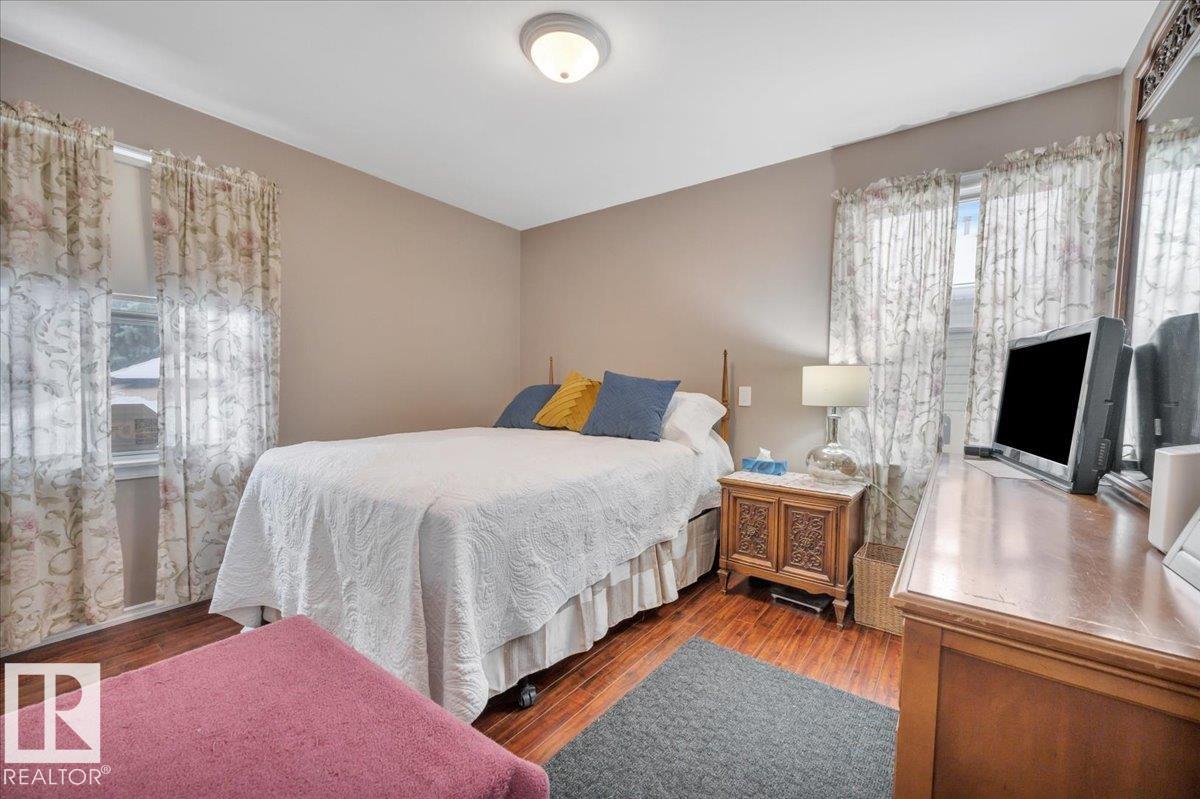 Photo 17 at 7934 81 Avenue NW, King Edward Park, Edmonton