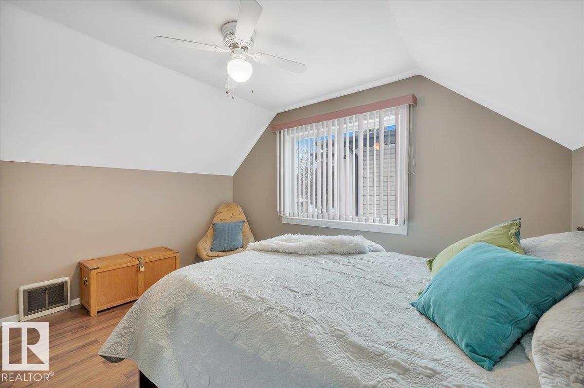 Photo 24 at 7934 81 Avenue NW, King Edward Park, Edmonton