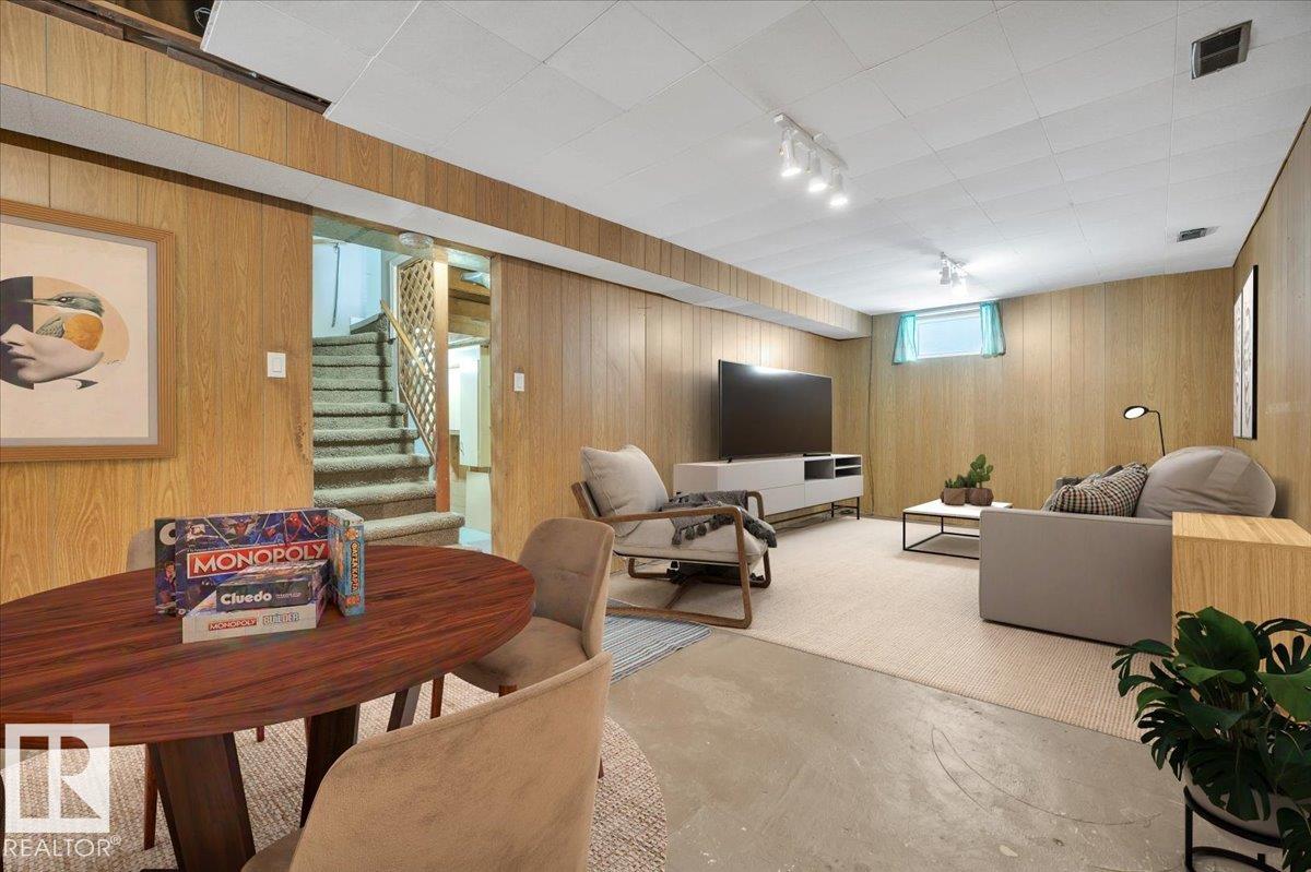 Photo 29 at 7934 81 Avenue NW, King Edward Park, Edmonton