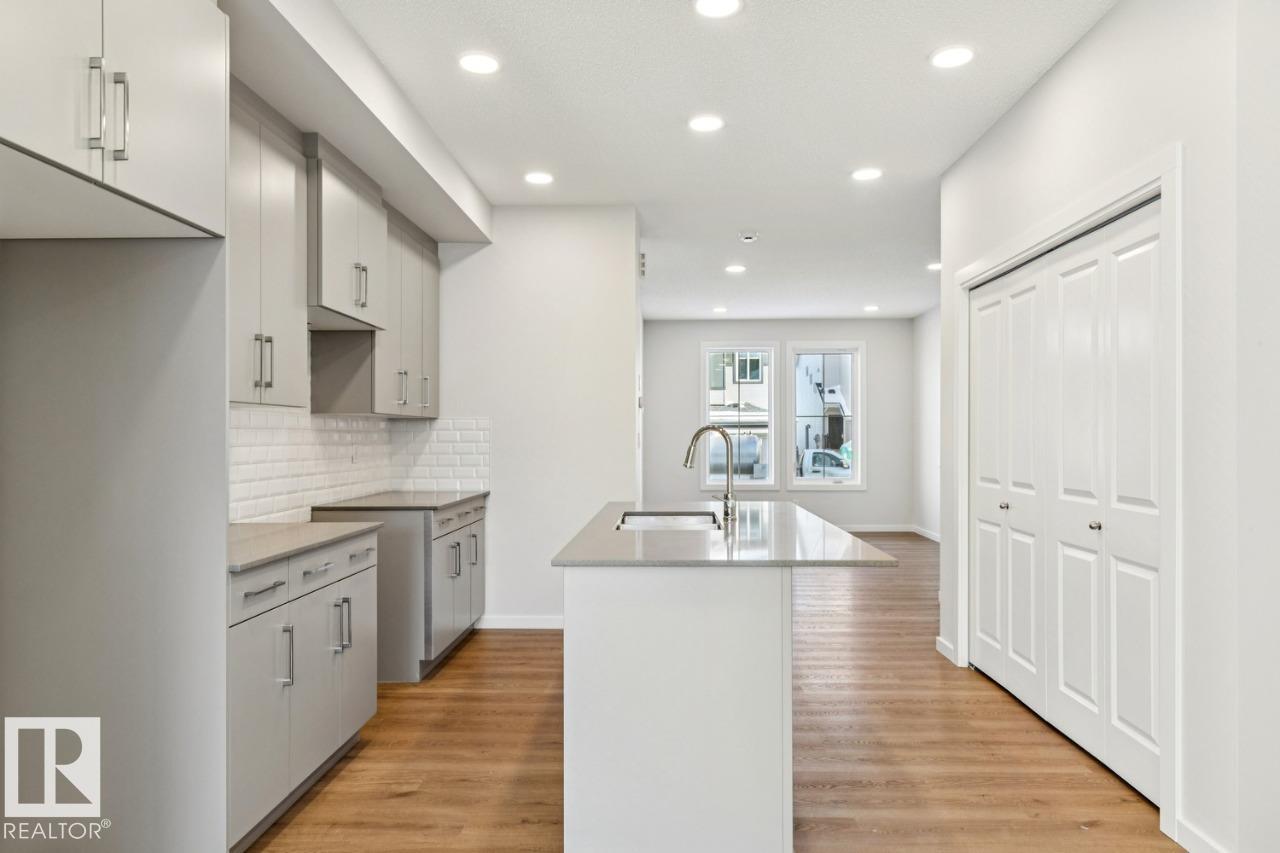 Photo 11 at 318 26 Street SW, Alces, Edmonton