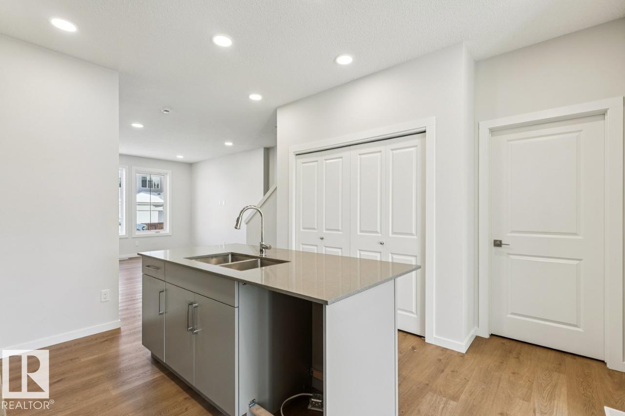 Photo 10 at 318 26 Street SW, Alces, Edmonton