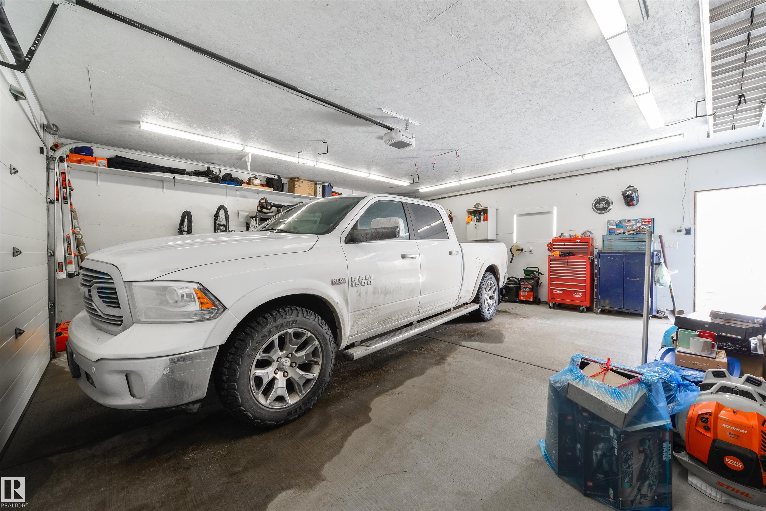 Photo 41 at 8333 Ellis Crescent NW, Edgemont, Edmonton