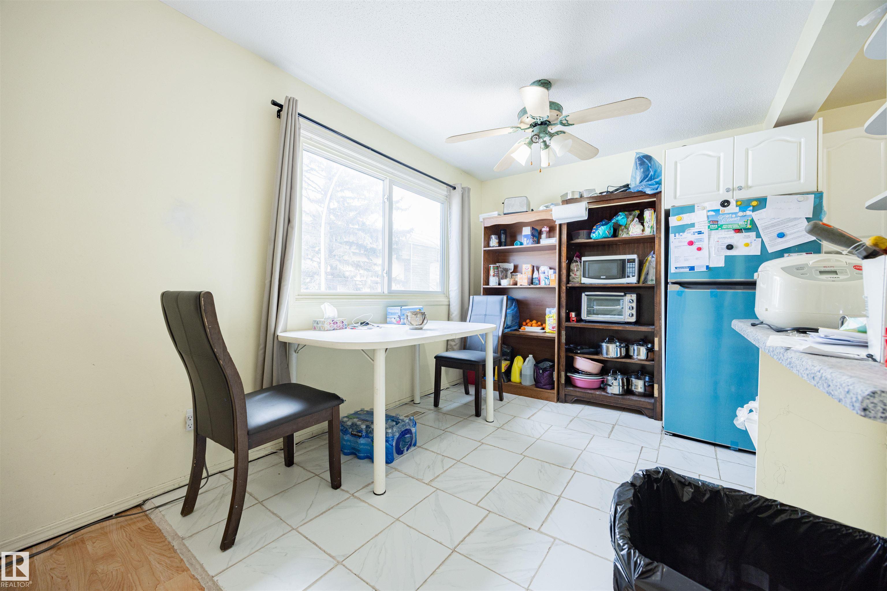 Photo 11 at 774 Abbottsfield Road NW, Abbottsfield, Edmonton