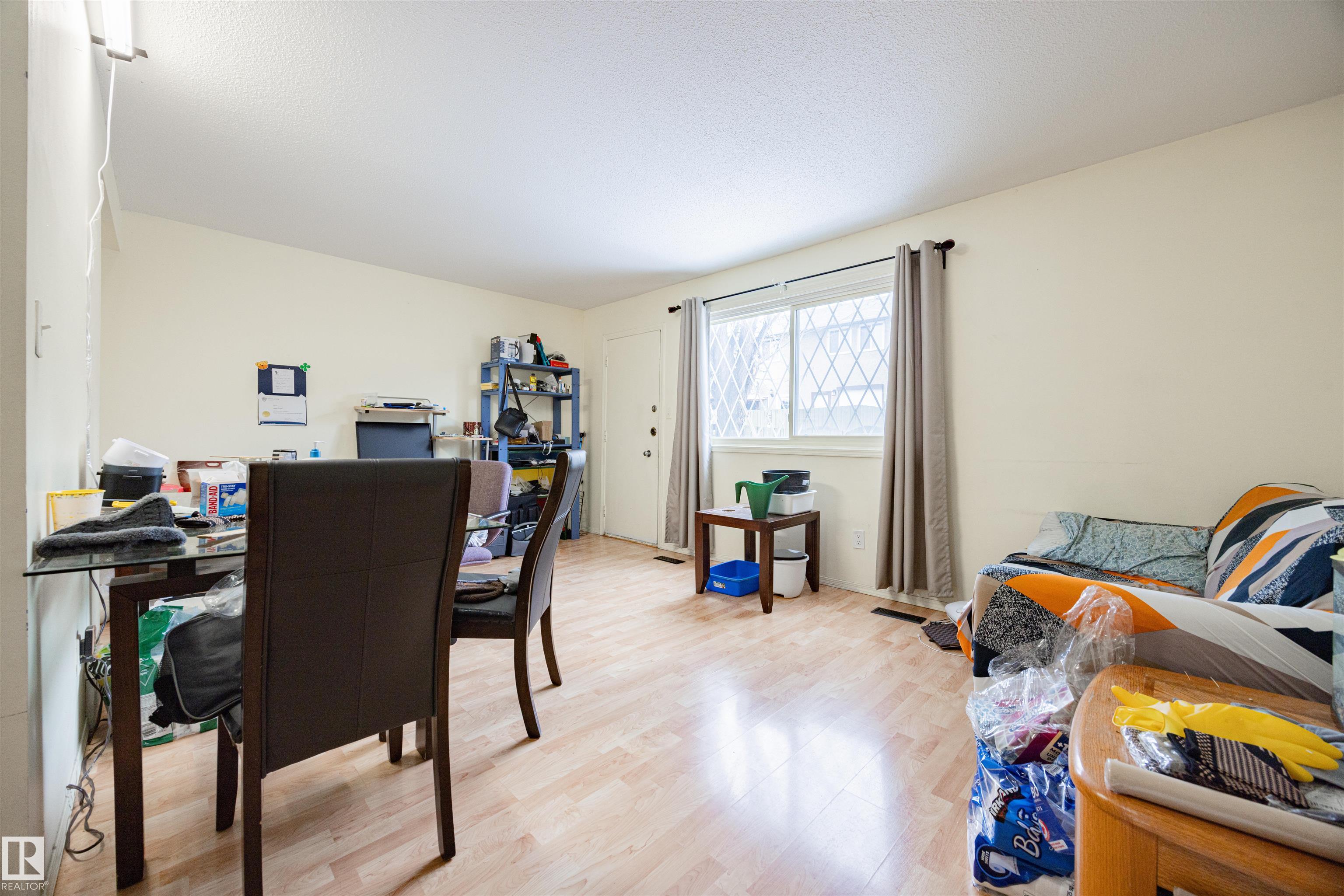 Photo 15 at 774 Abbottsfield Road NW, Abbottsfield, Edmonton