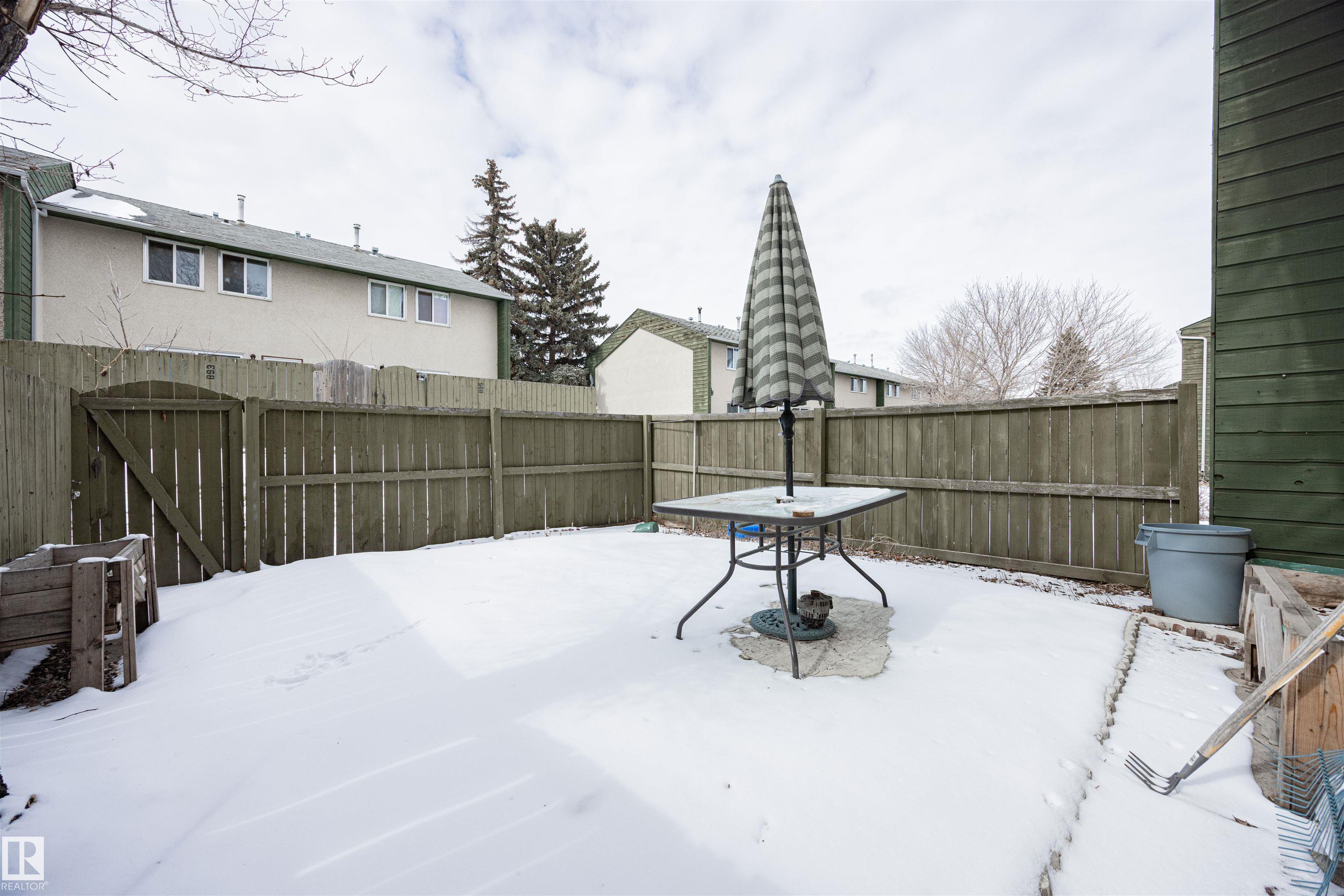 Photo 25 at 774 Abbottsfield Road NW, Abbottsfield, Edmonton