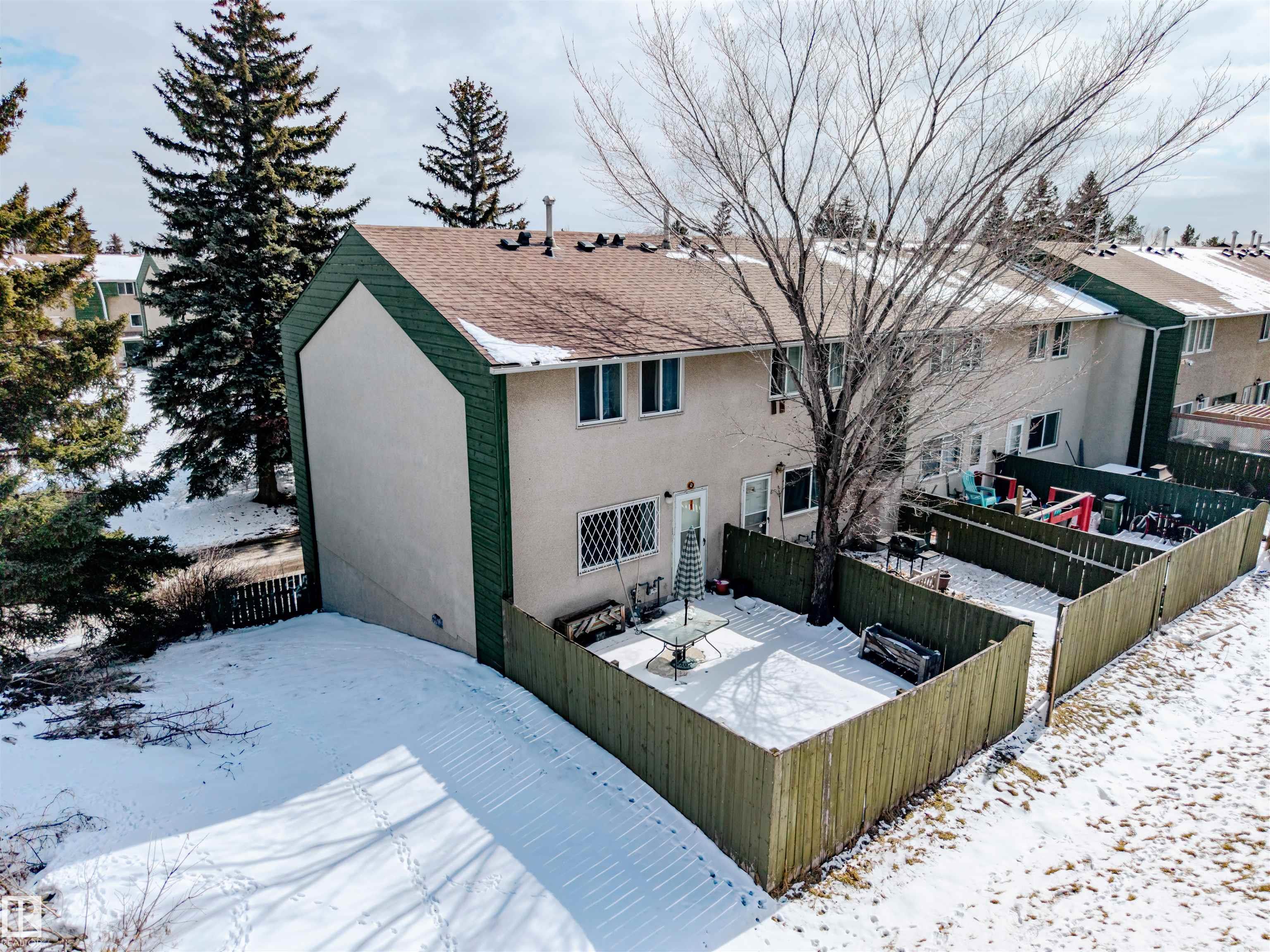 Photo 27 at 774 Abbottsfield Road NW, Abbottsfield, Edmonton