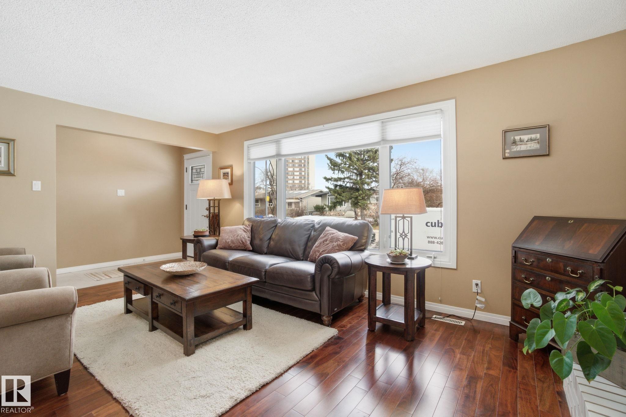 Photo 12 at 4808 122a Street NW, Lansdowne, Edmonton