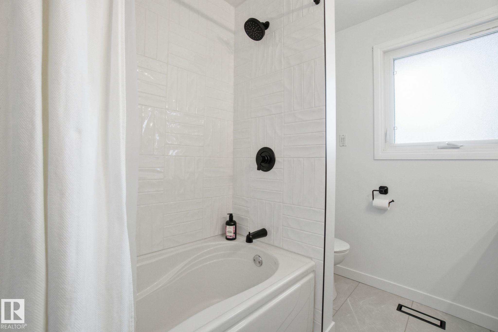 Photo 19 at 4808 122a Street NW, Lansdowne, Edmonton