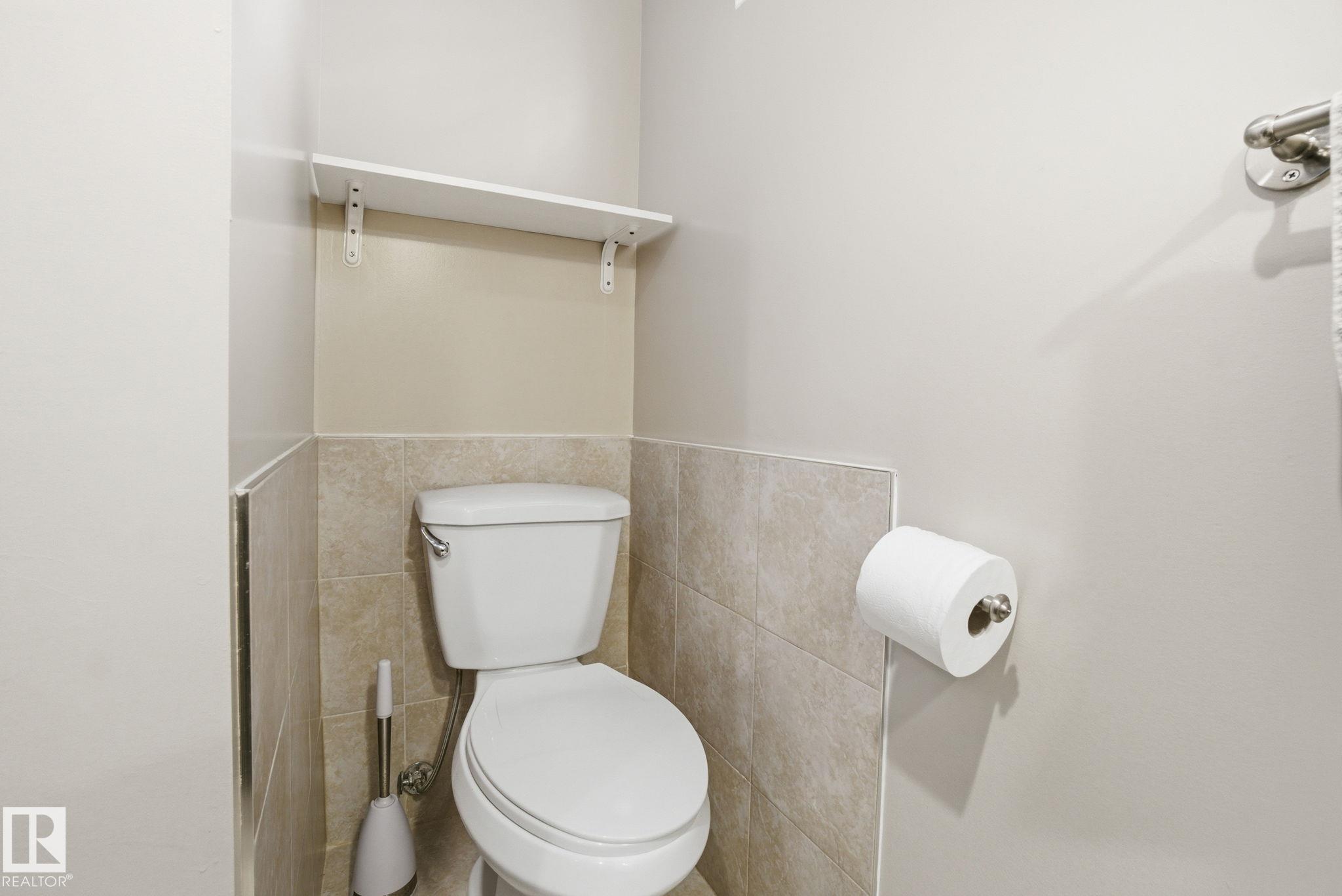 Photo 36 at 4808 122a Street NW, Lansdowne, Edmonton