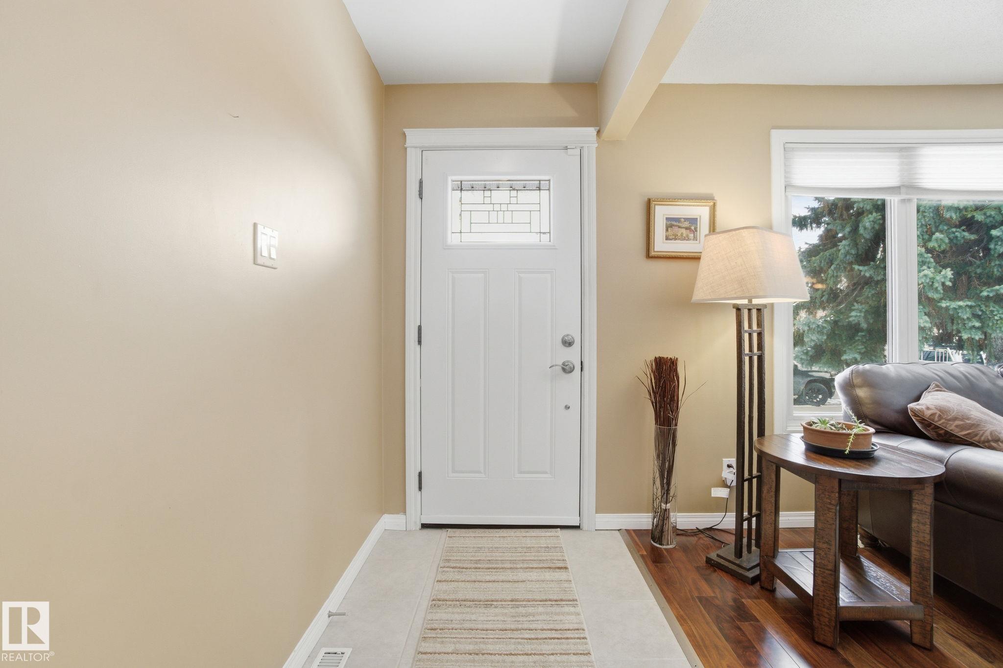 4808 122a Street NW, Lansdowne, Edmonton