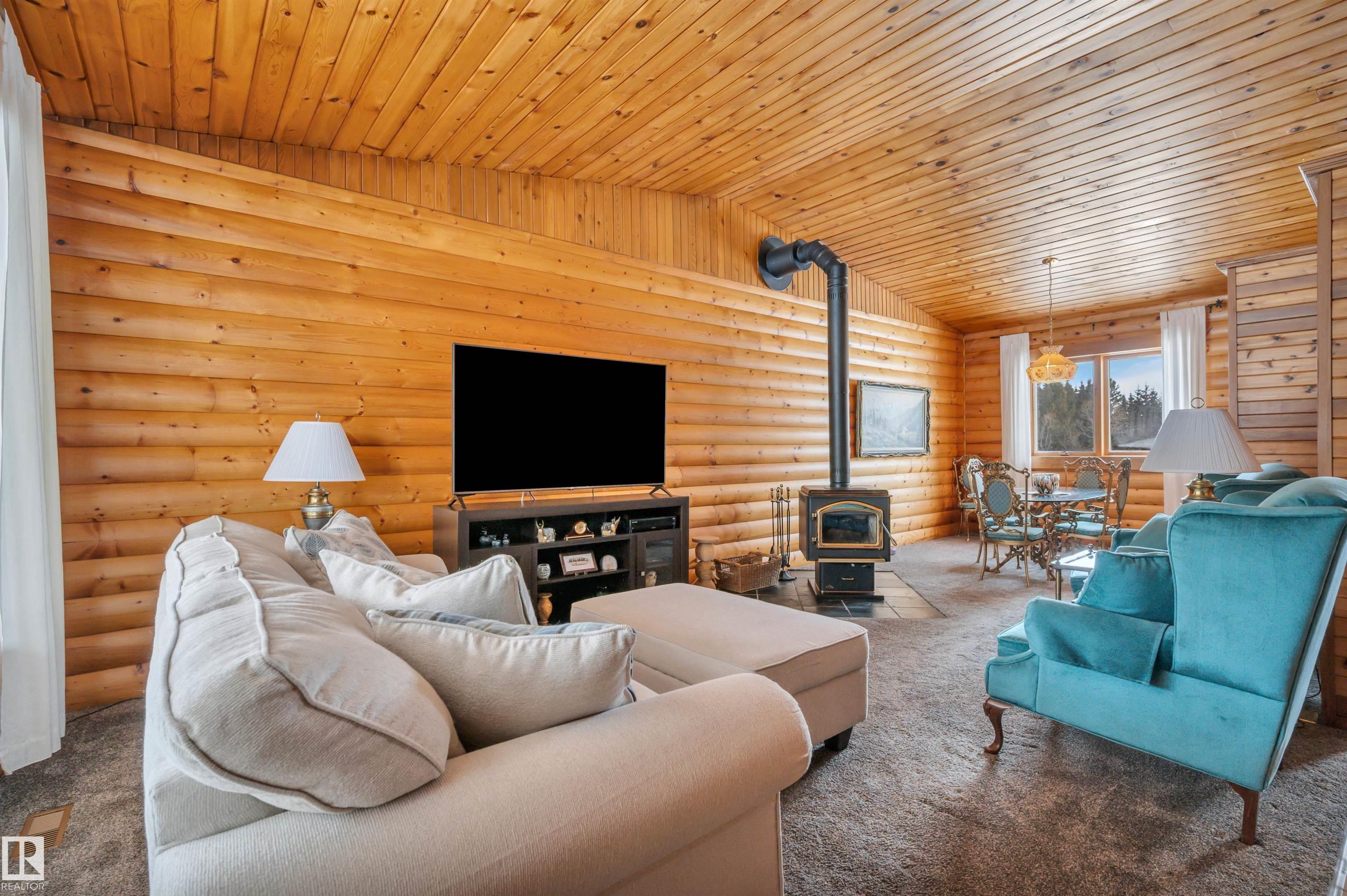 Photo 15 at 50 - 52442 Rge Road 220, Greenhaven Estates, Rural Strathcona County