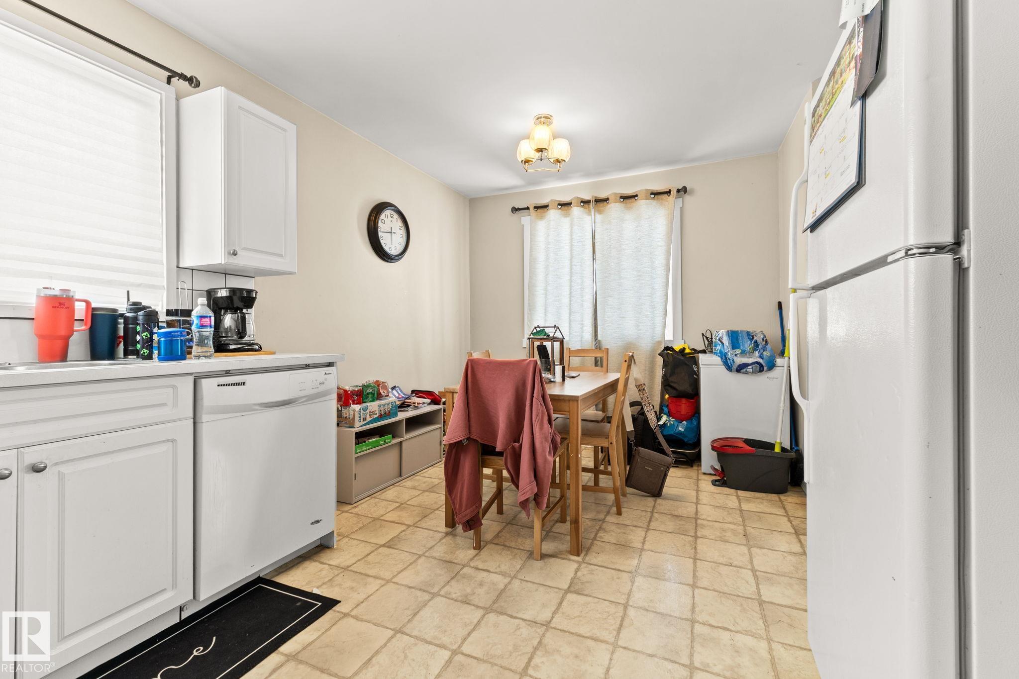 Photo 11 at 9905B 99 Avenue, Sherridon Heights, Fort Saskatchewan