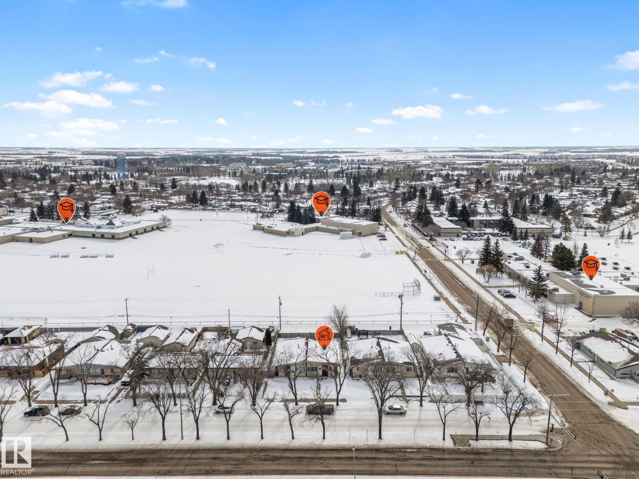 Photo 43 at 9905B 99 Avenue, Sherridon Heights, Fort Saskatchewan