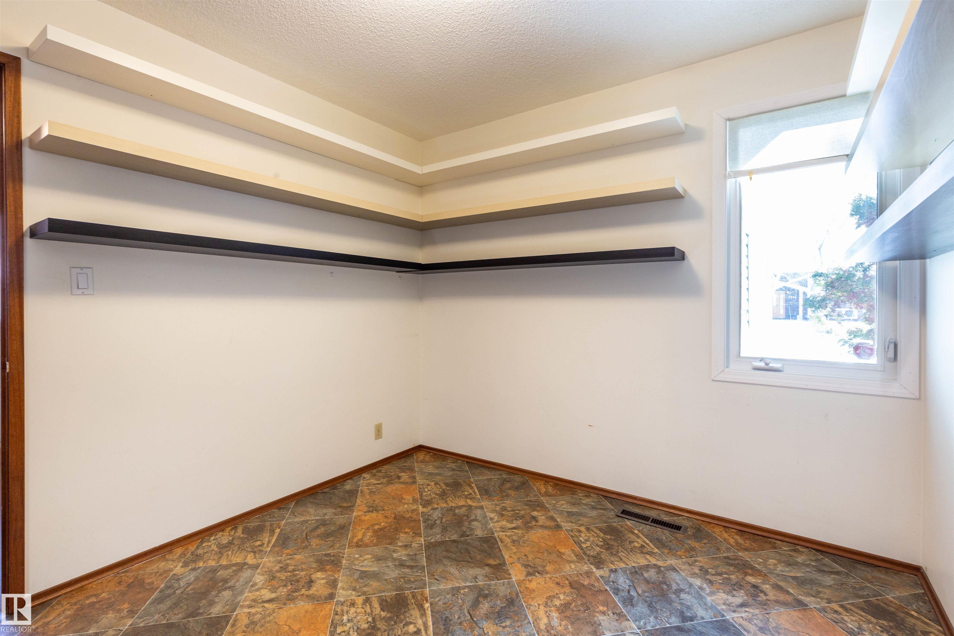 Photo 24 at 7716 157 Street NW, Patricia Heights, Edmonton