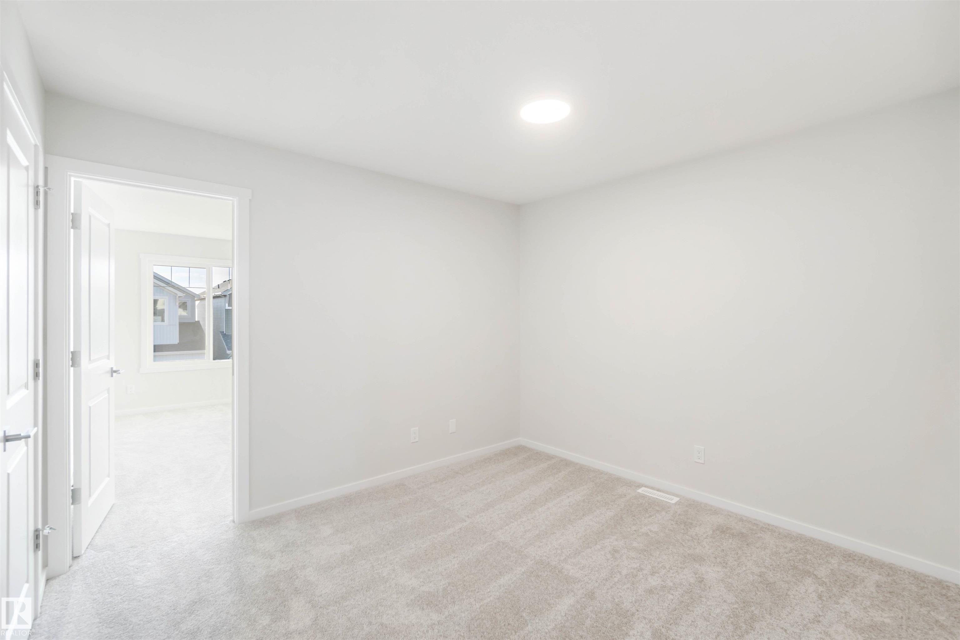 Photo 13 at 18940 28 Avenue NW, The Uplands, Edmonton