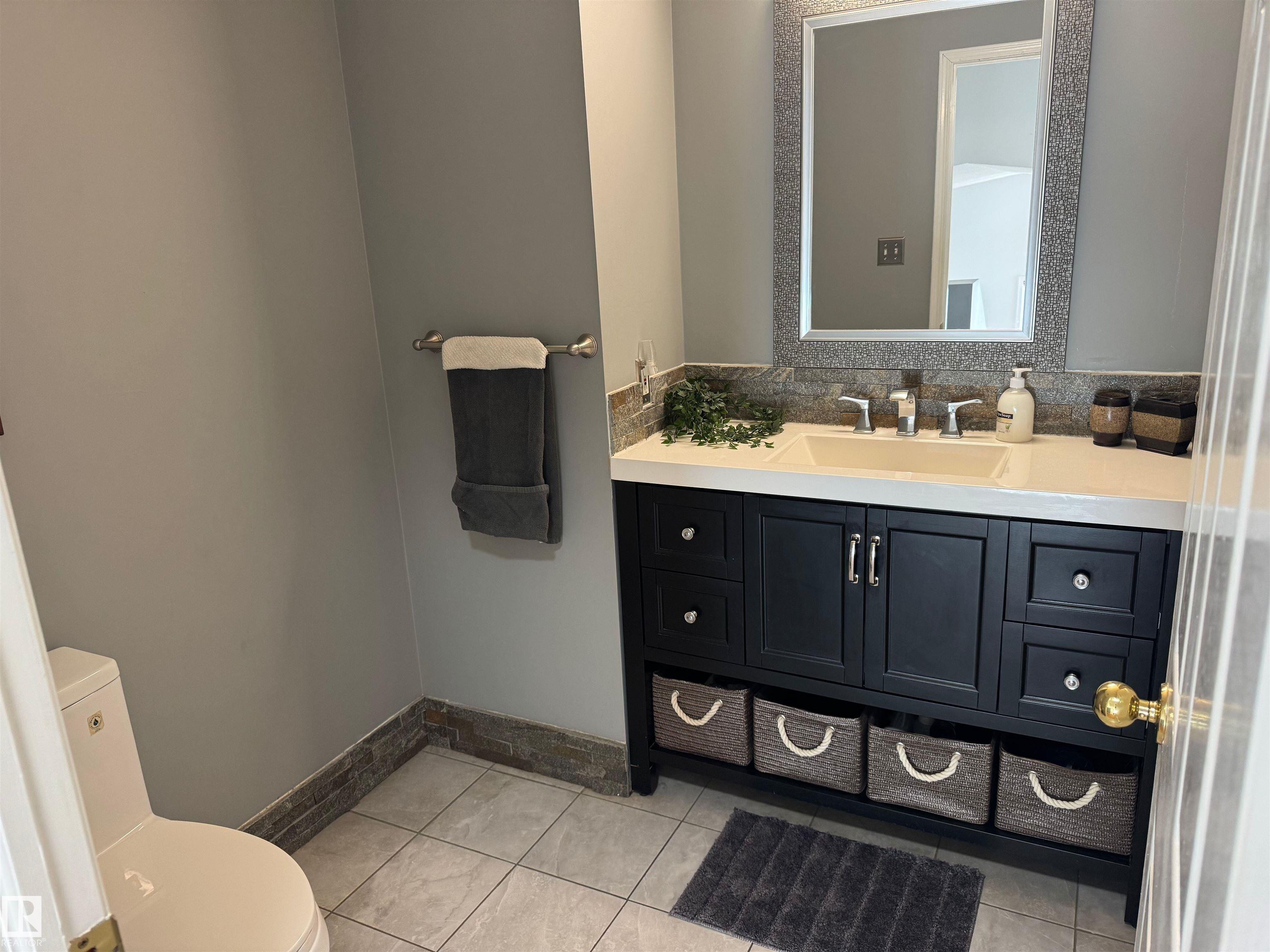 Photo 8 at 212 Regency Drive, Regency Park, Sherwood Park