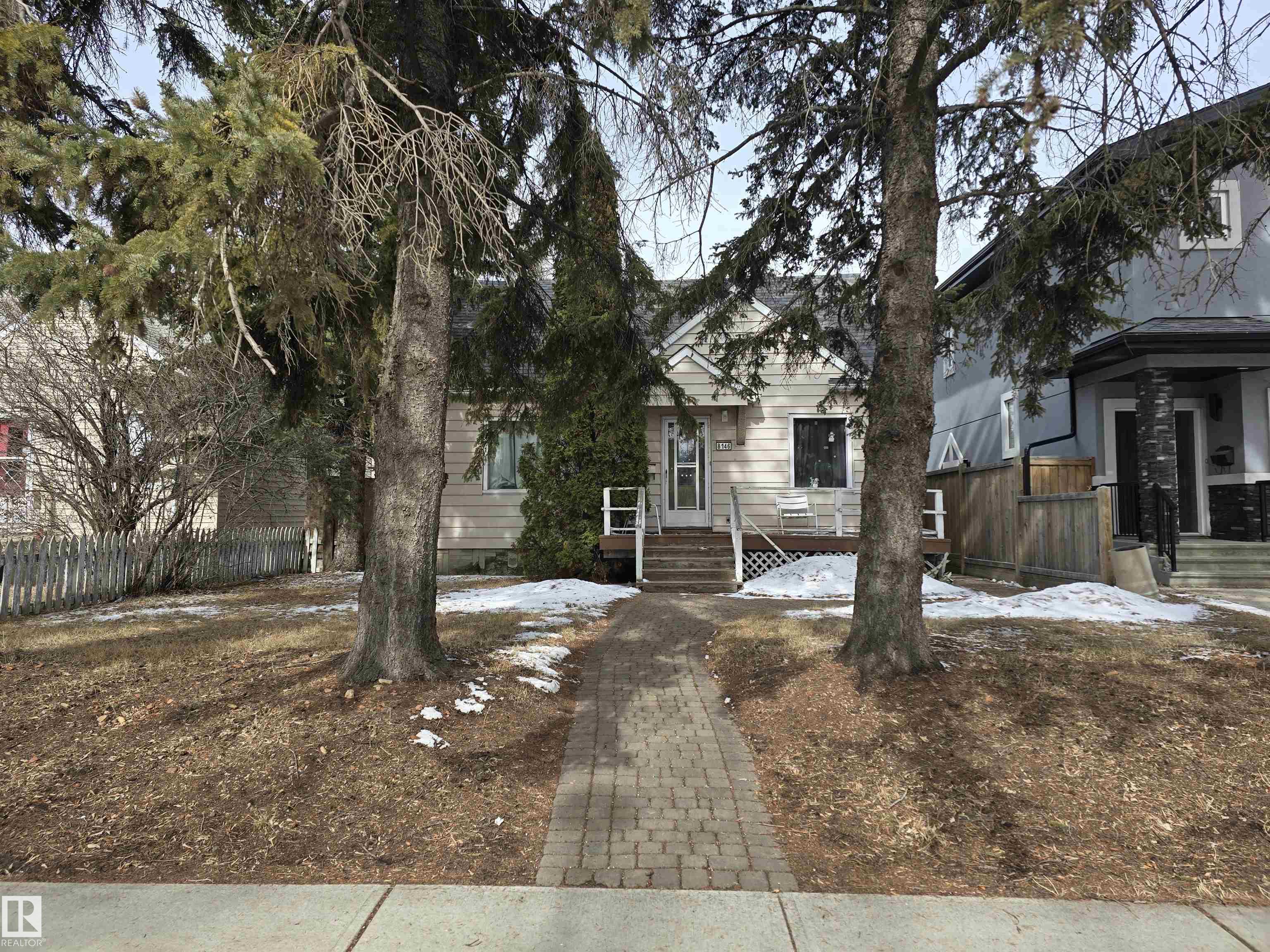 8146 78 Avenue NW, King Edward Park, Edmonton