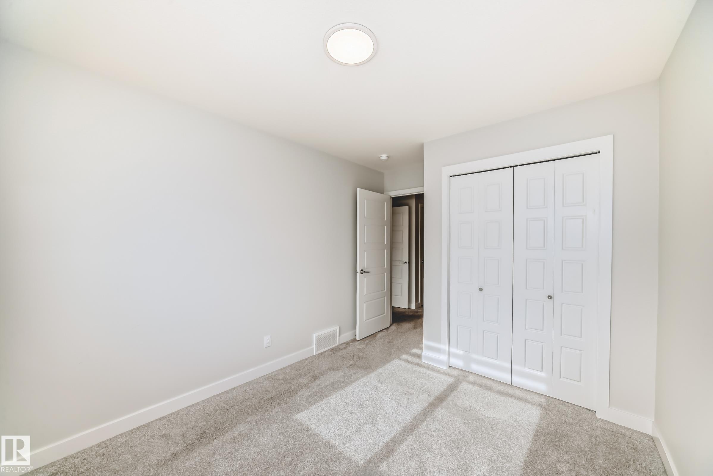 https://zimg.paragon.ice.com/ParagonImages/Property/PM/RAE/225392591/31/0/0/baf961ebcd0270114b6dd4c3463fbc10/1/69b5c5442637c3d66cc6c0245c13668c/225392591-bef8865e-ba91-4a33-8bf0-159511faf63f.JPG