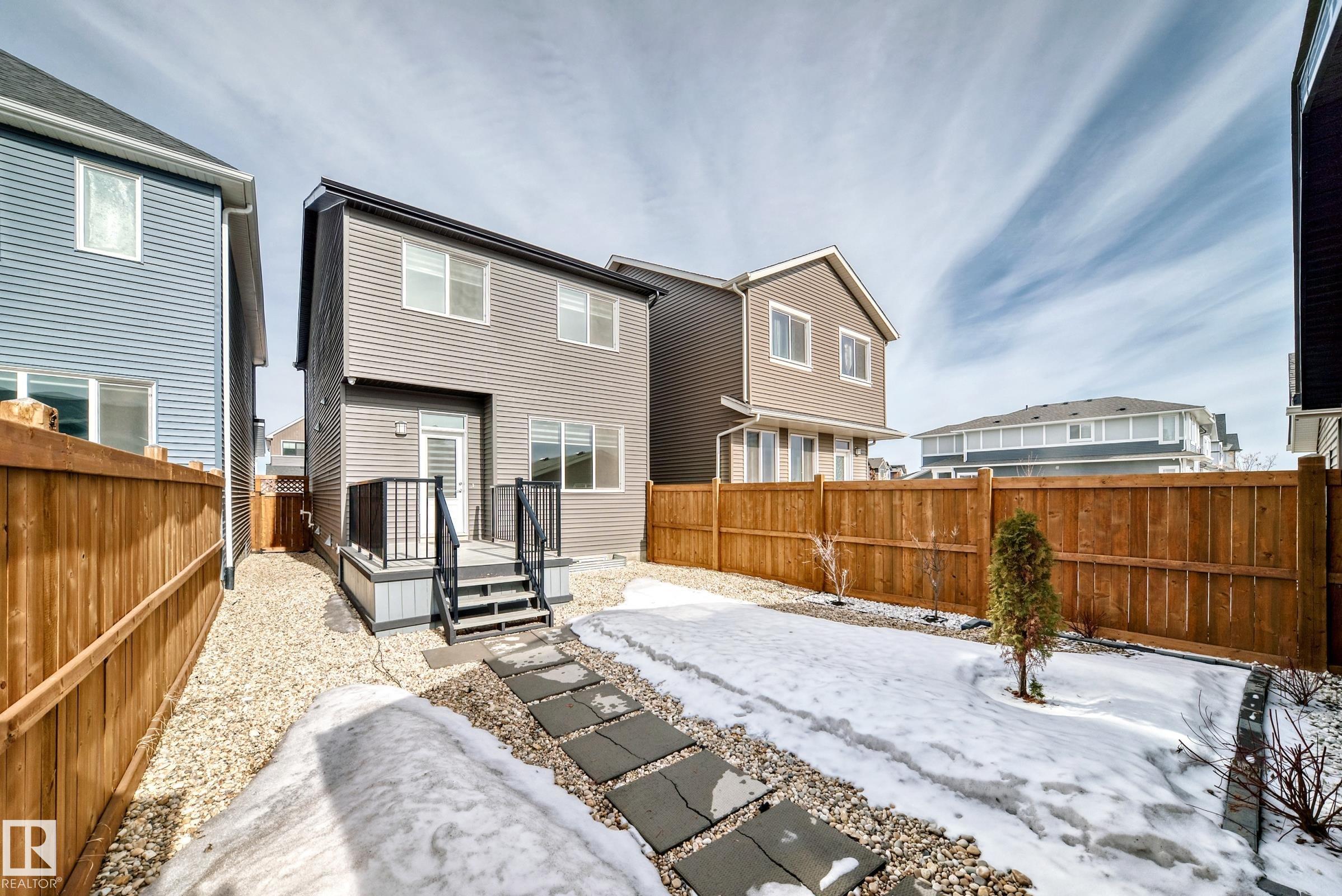 https://zimg.paragon.ice.com/ParagonImages/Property/PM/RAE/225392591/45/0/0/24f3463ddf5071acb53e6e103b5b07fb/1/69b5c5442637c3d66cc6c0245c13668c/225392591-7b83f95b-5369-4901-a748-5b148bd1f0f5.JPG