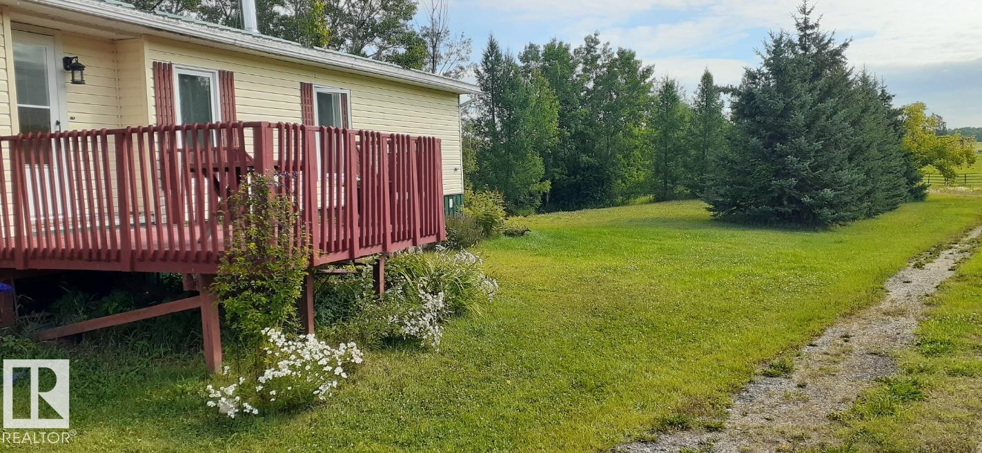 Photo 8 at 55418 Range Road 70, None, Rural Lac Ste. Anne County