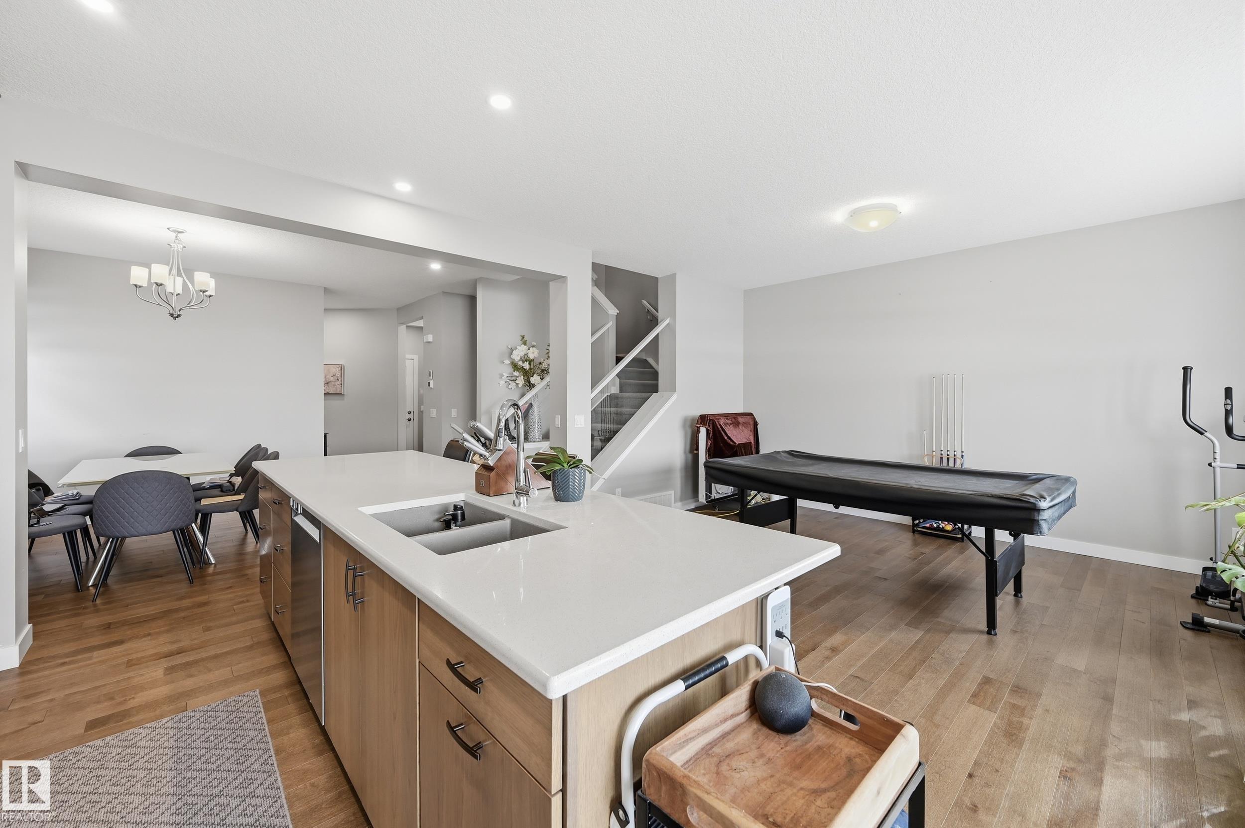 Photo 10 at 2604 202 Street NW, The Uplands, Edmonton