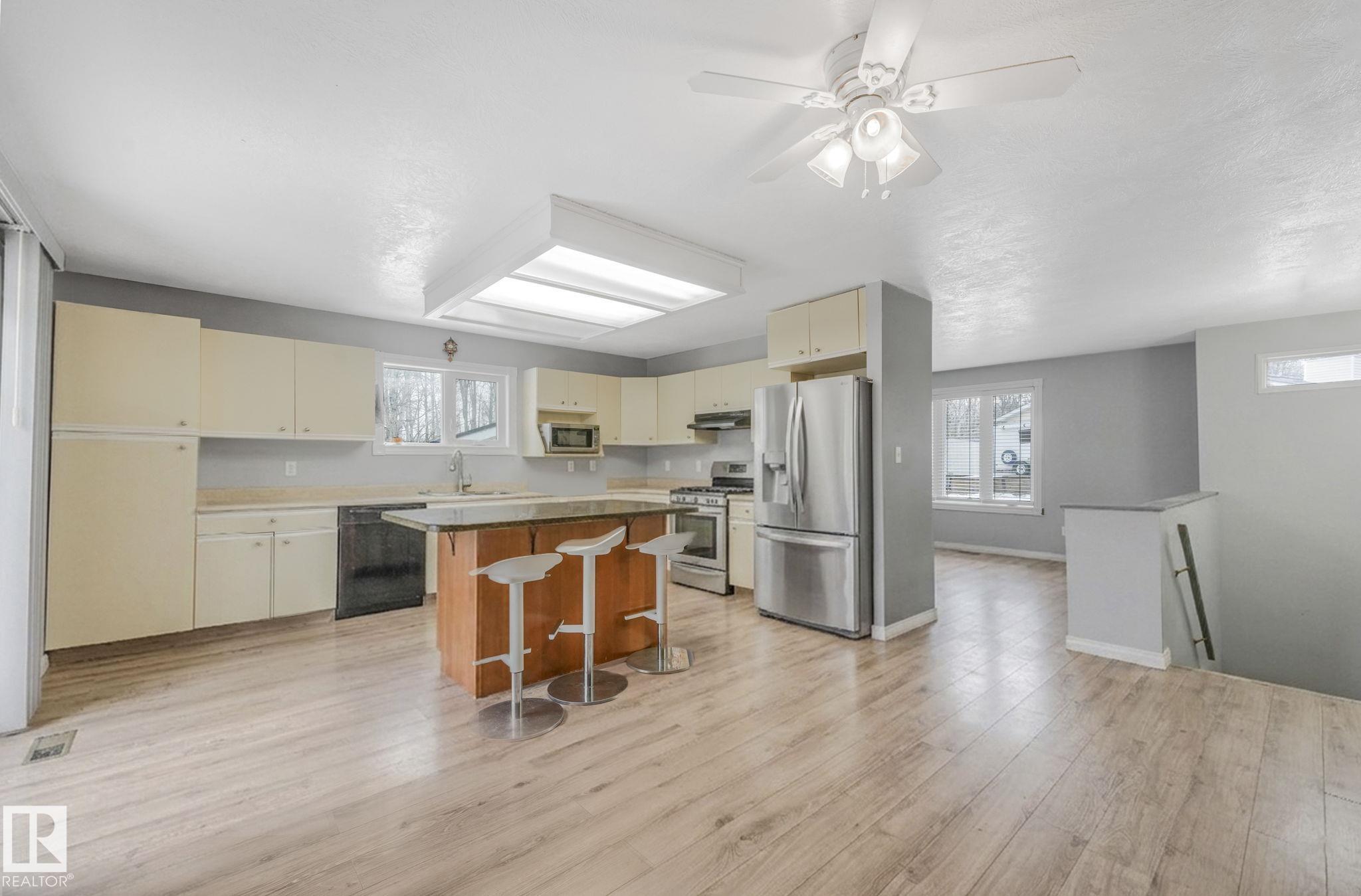 Photo 23 at 24 - 2022 Parkland Drive, Marrakesh Properties, Rural Parkland County