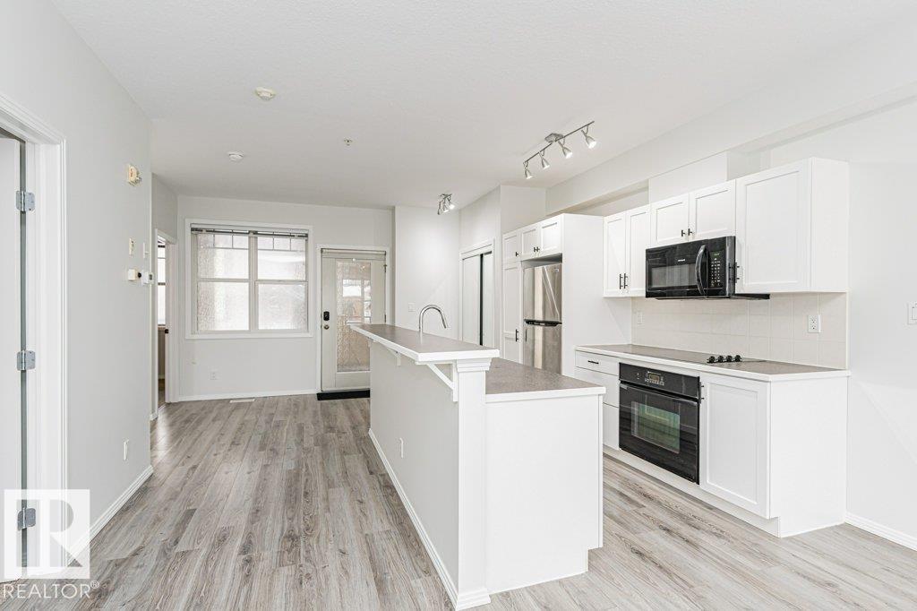 Photo 15 at 211 - 9828 112 Street NW, Wîhkwêntôwin, Edmonton