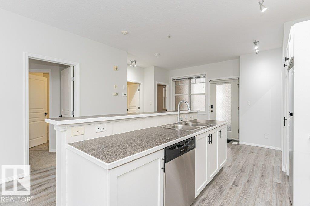 Photo 18 at 211 - 9828 112 Street NW, Wîhkwêntôwin, Edmonton