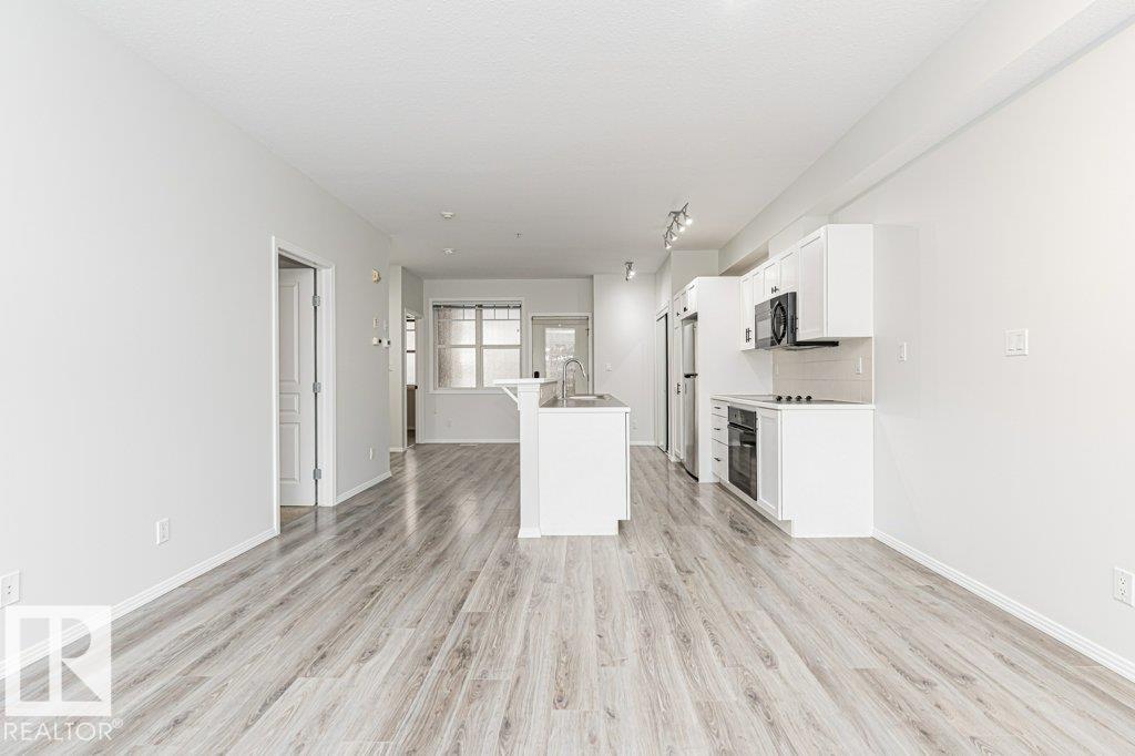 Photo 21 at 211 - 9828 112 Street NW, Wîhkwêntôwin, Edmonton